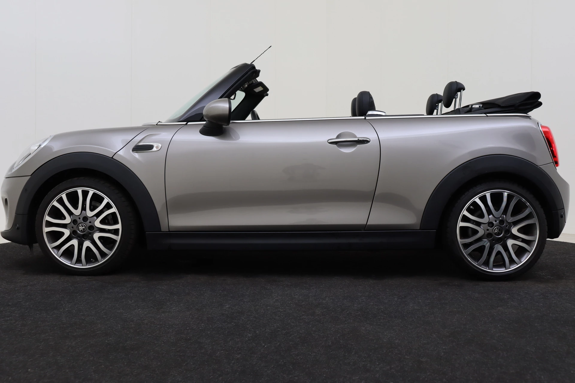 Hoofdafbeelding MINI Cooper Cabrio