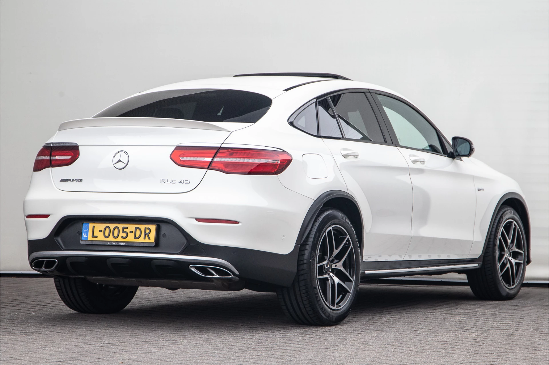 Hoofdafbeelding Mercedes-Benz GLC