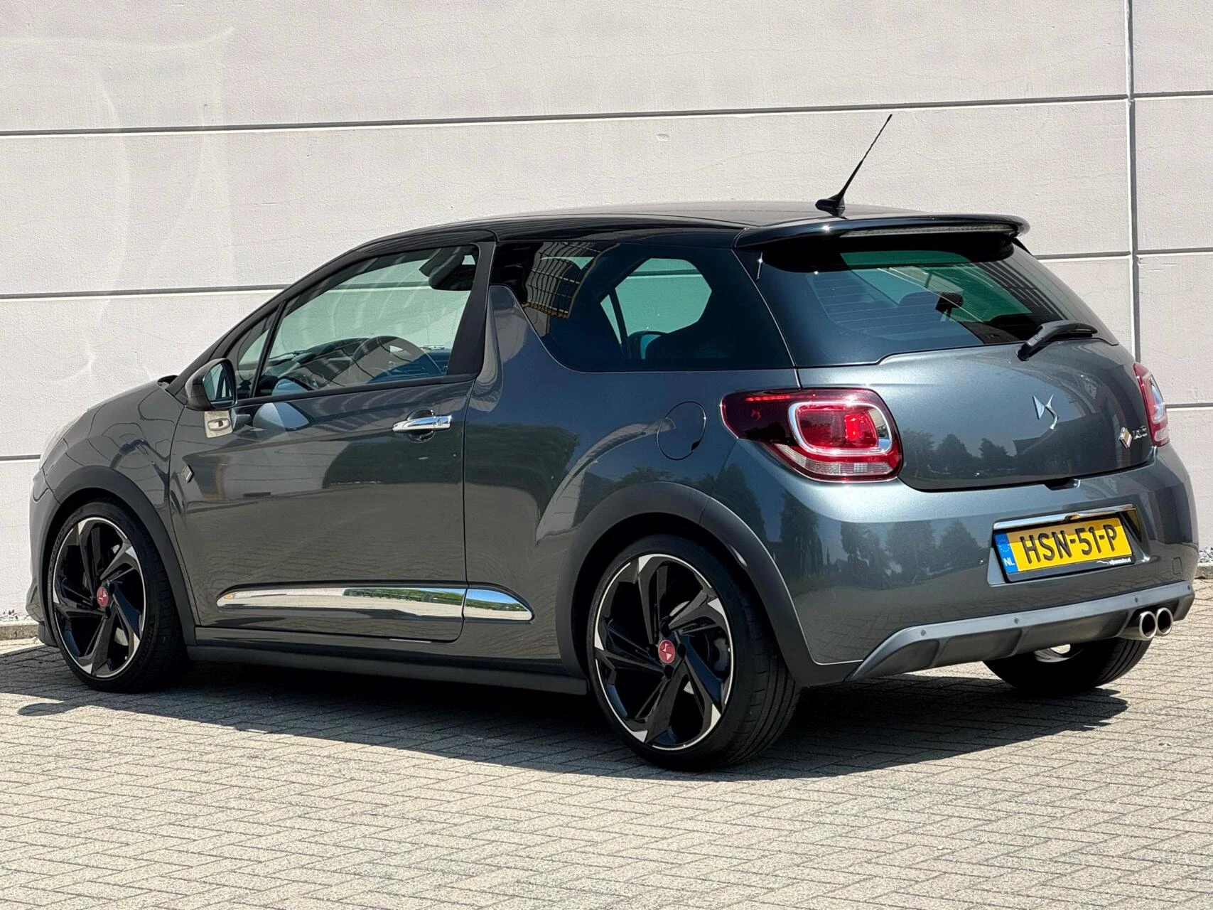 Hoofdafbeelding DS DS 3