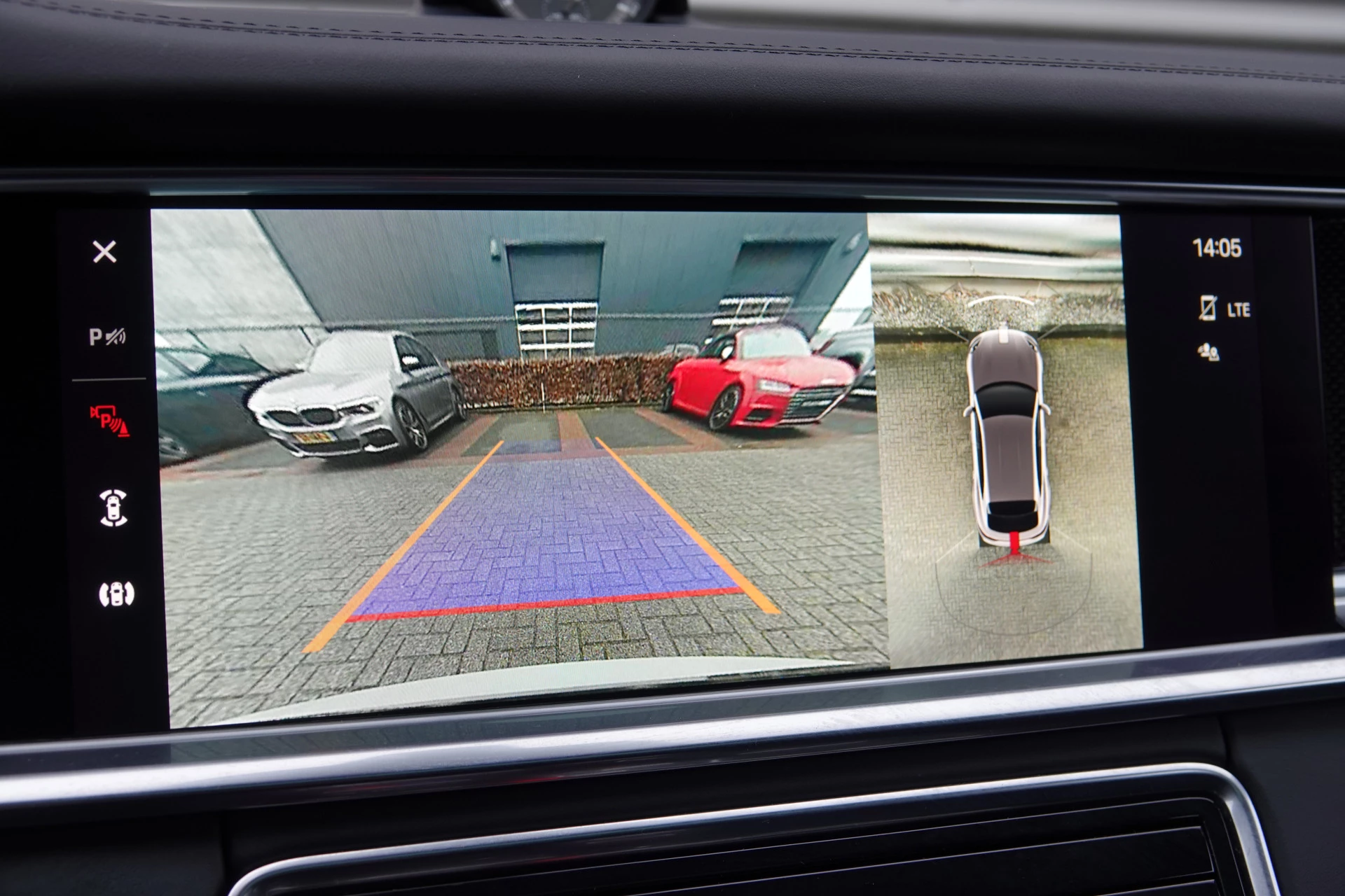 Hoofdafbeelding Porsche Panamera