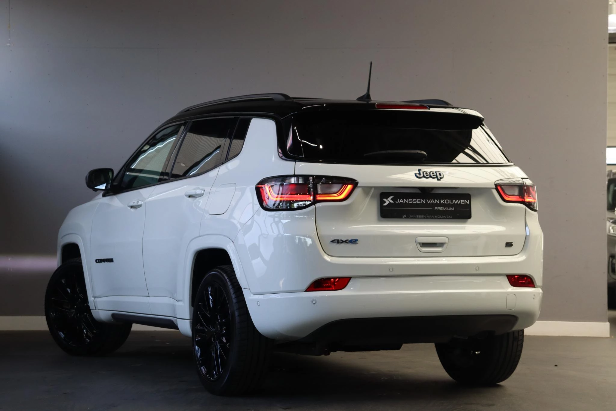 Hoofdafbeelding Jeep Compass