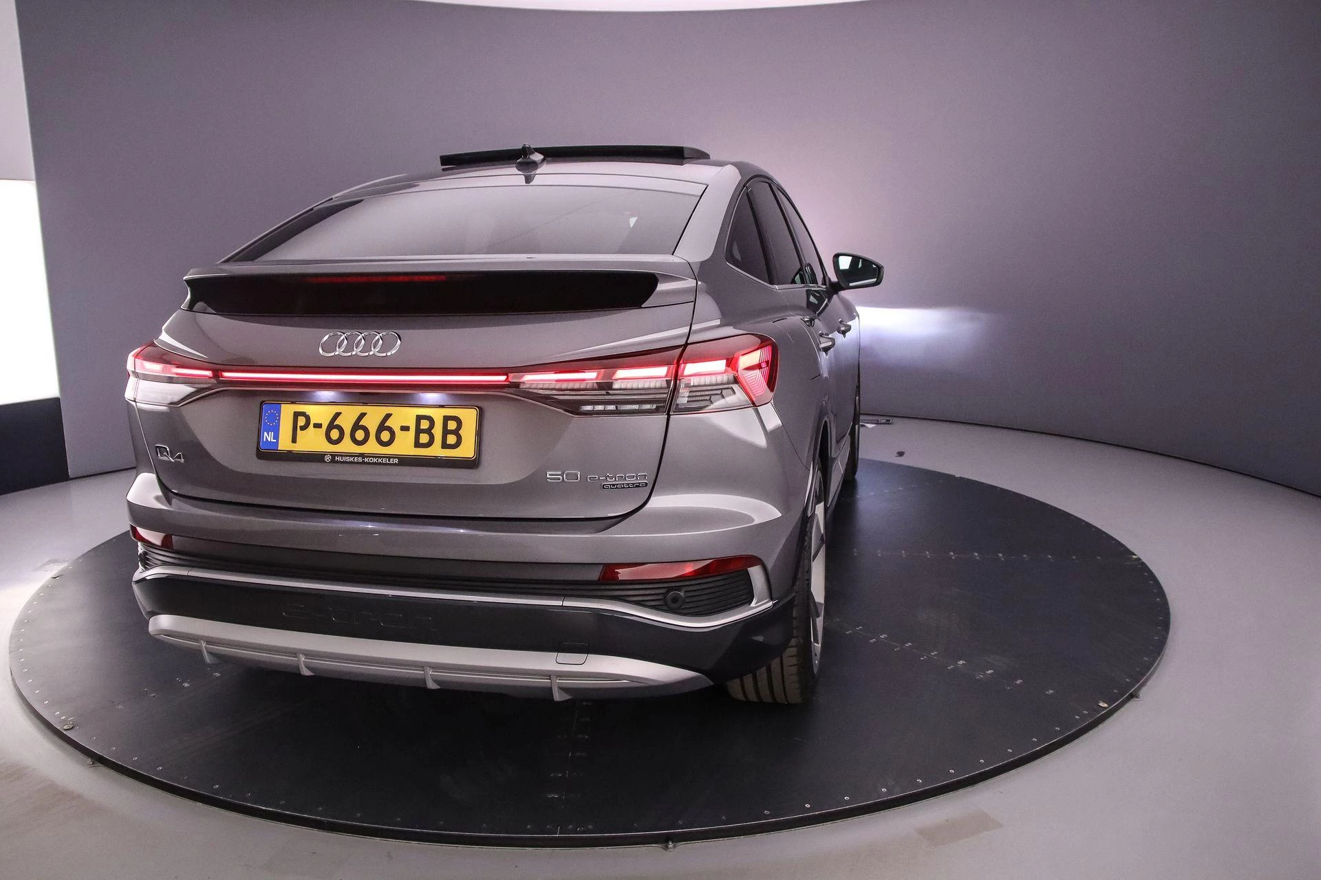 Hoofdafbeelding Audi Q4 Sportback e-tron