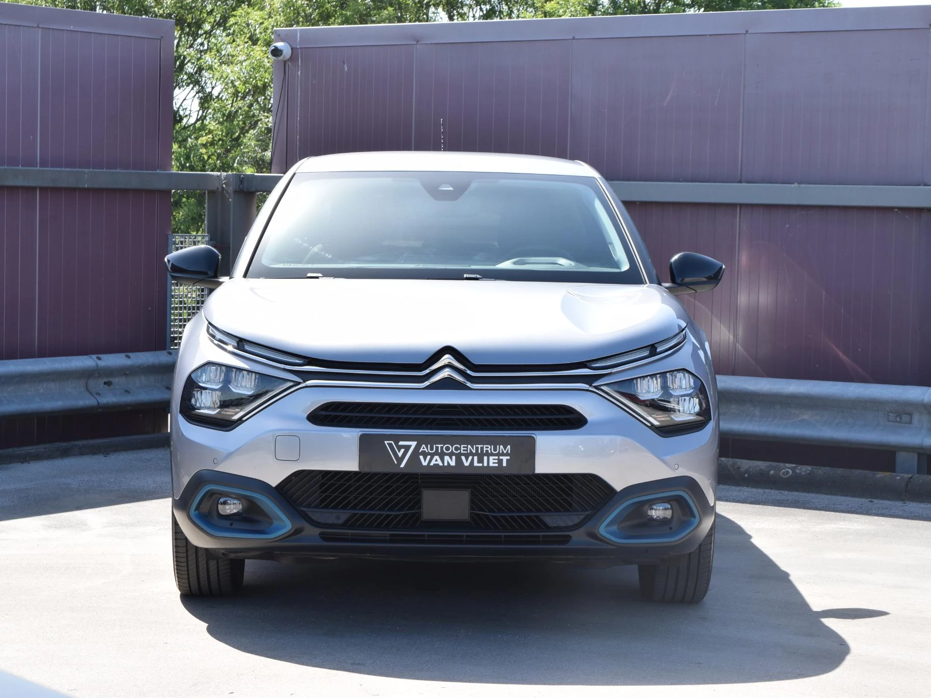 Hoofdafbeelding Citroën ë-C4
