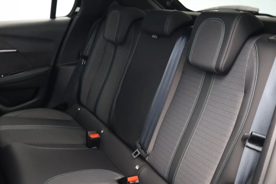 Hoofdafbeelding Peugeot e-208