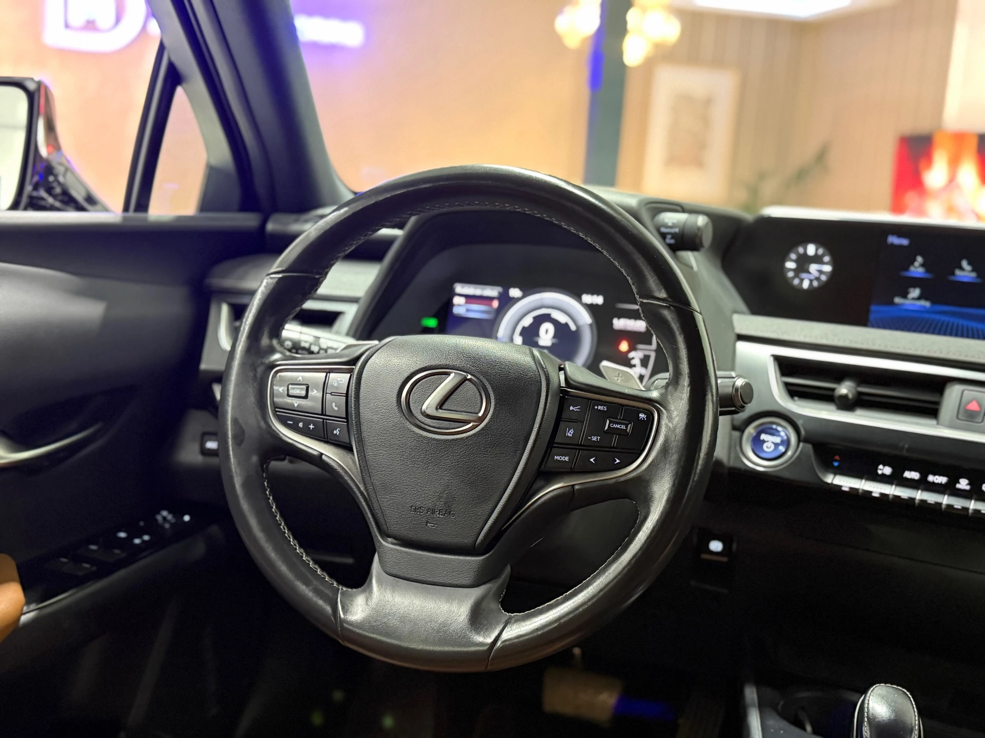 Hoofdafbeelding Lexus UX