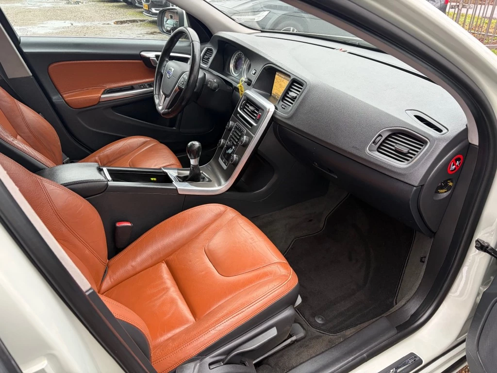 Hoofdafbeelding Volvo V60