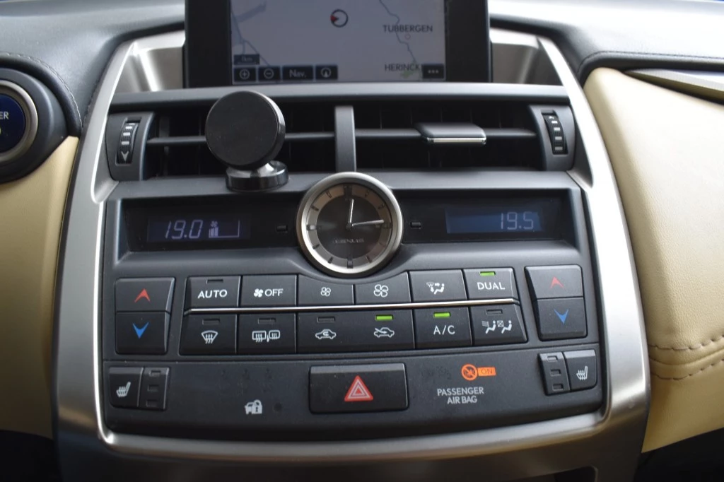 Hoofdafbeelding Lexus NX