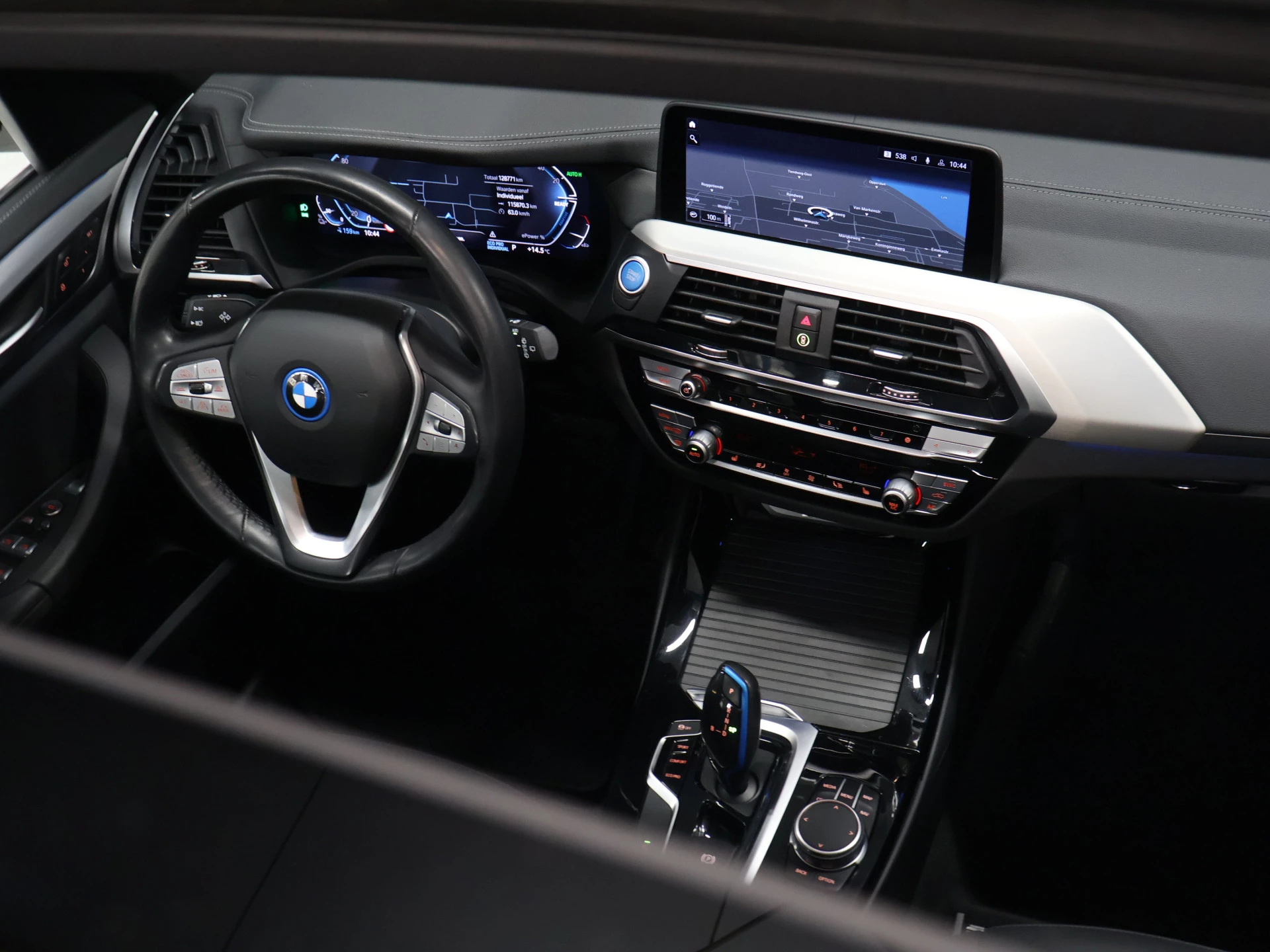 Hoofdafbeelding BMW iX3
