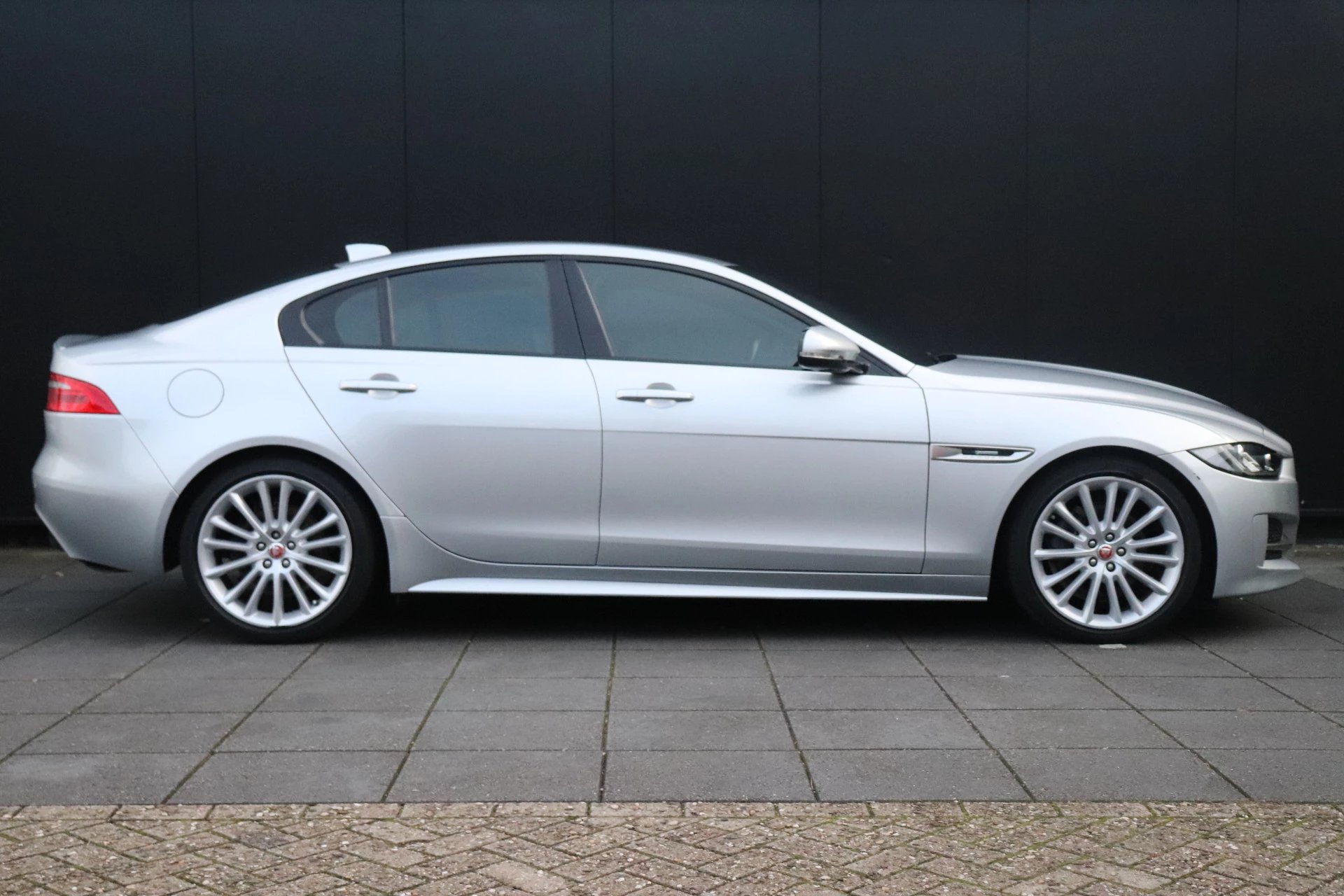 Hoofdafbeelding Jaguar XE