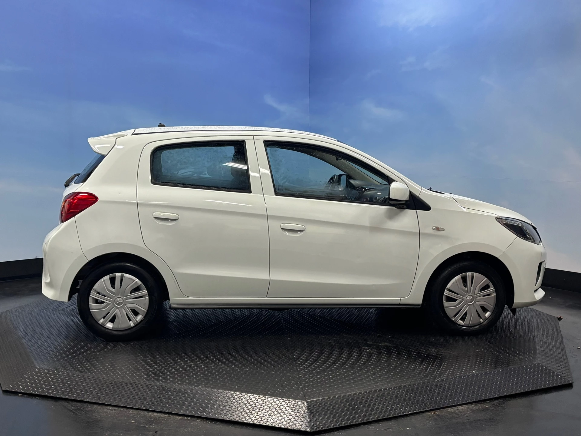 Hoofdafbeelding Mitsubishi Space Star