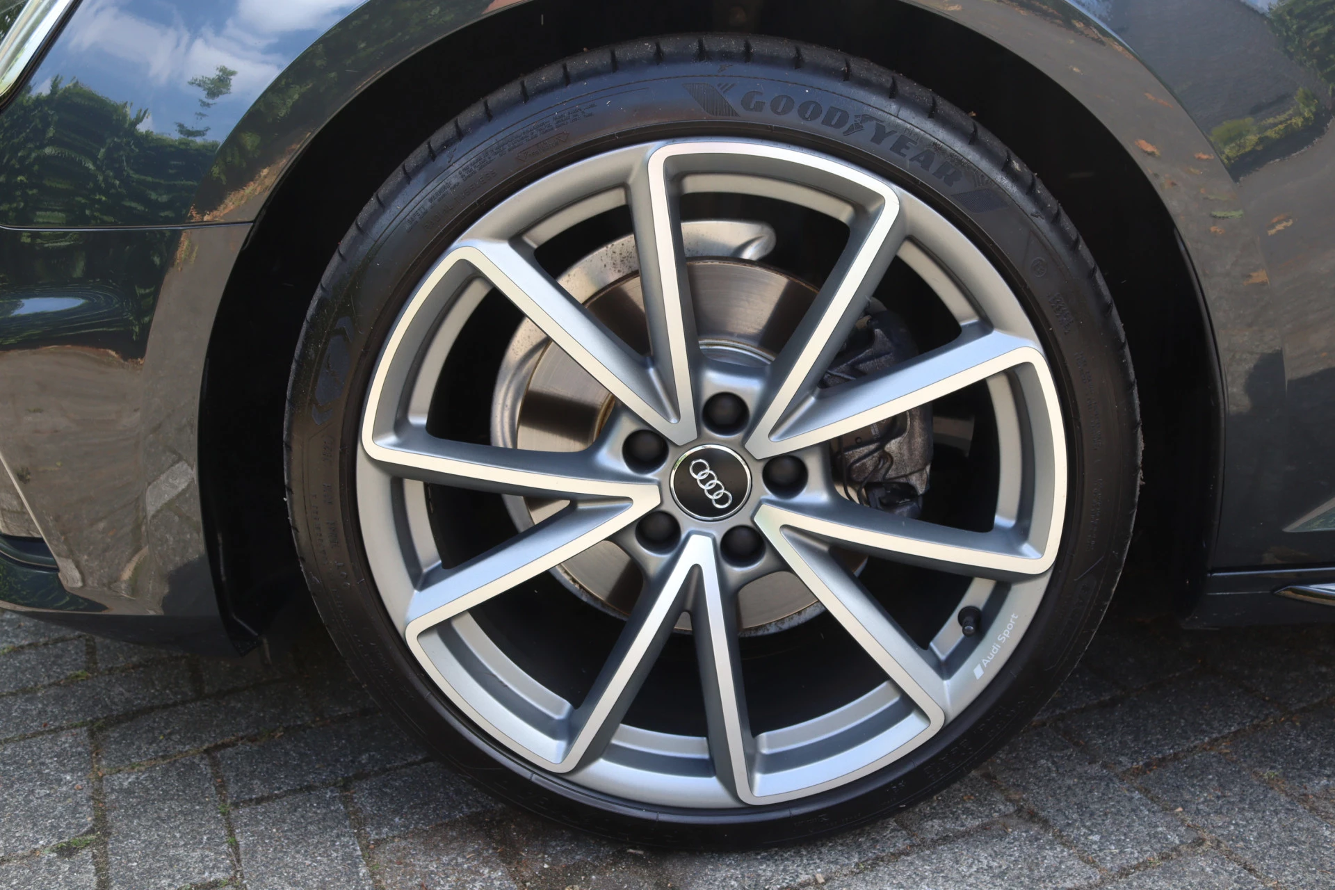 Hoofdafbeelding Audi A4