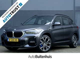 BMW X1 sDrive20i High Executive M-Sport |HEAD-UP|ELEKTR. GLAZEN SCHUIF-/KANTELDAK|CRUISE ADAPT.|STOEL- & STUURVERW.|AFNEEMBARE TREKHAAK