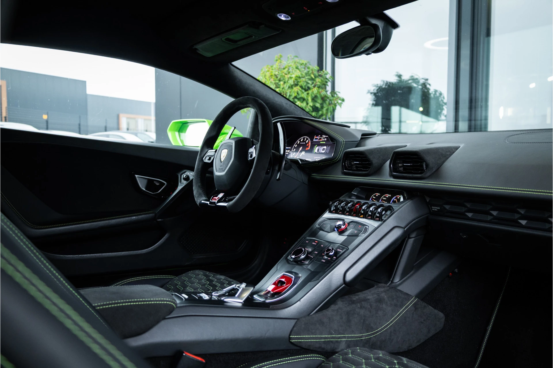 Hoofdafbeelding Lamborghini Huracán