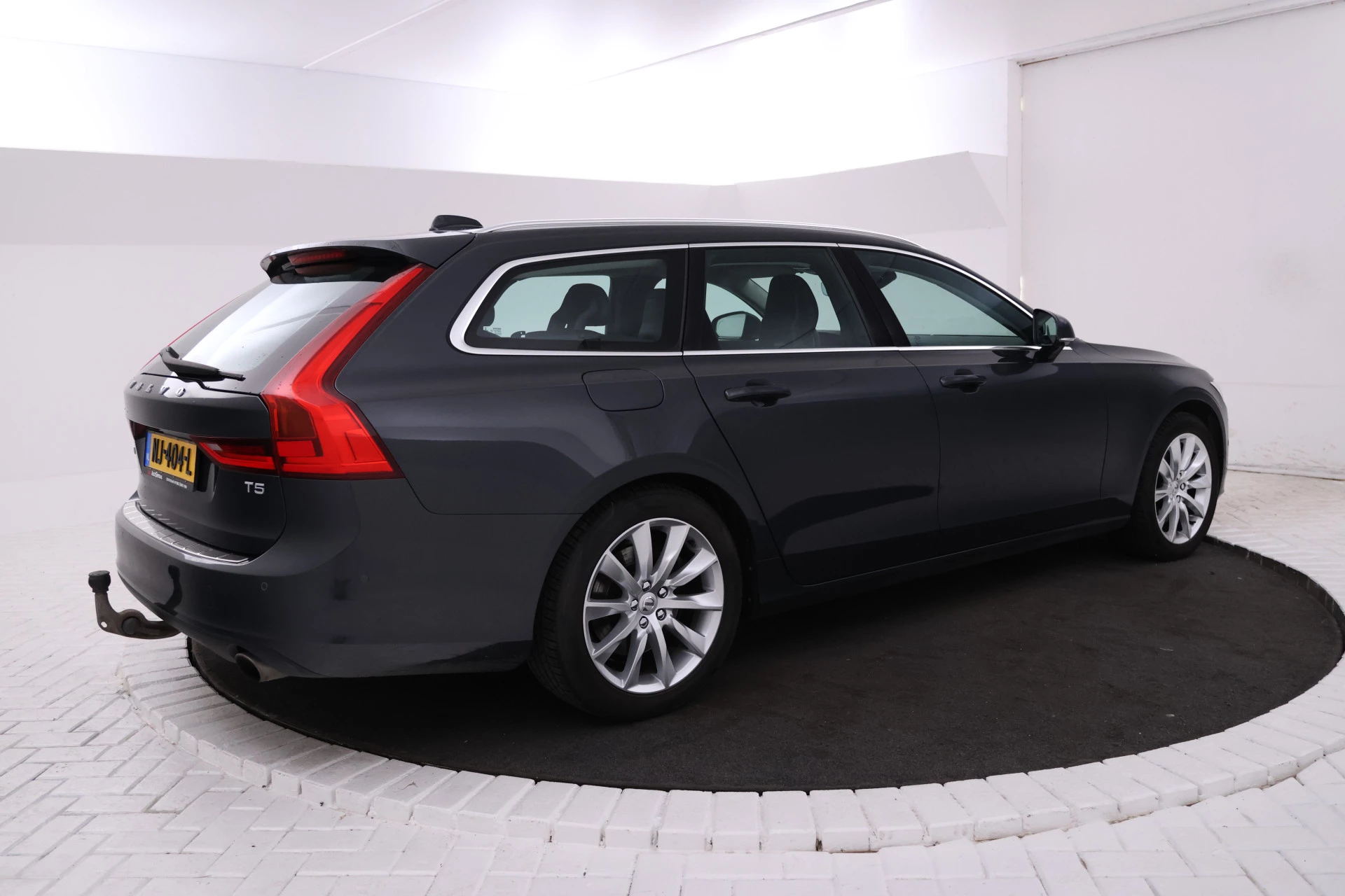 Hoofdafbeelding Volvo V90