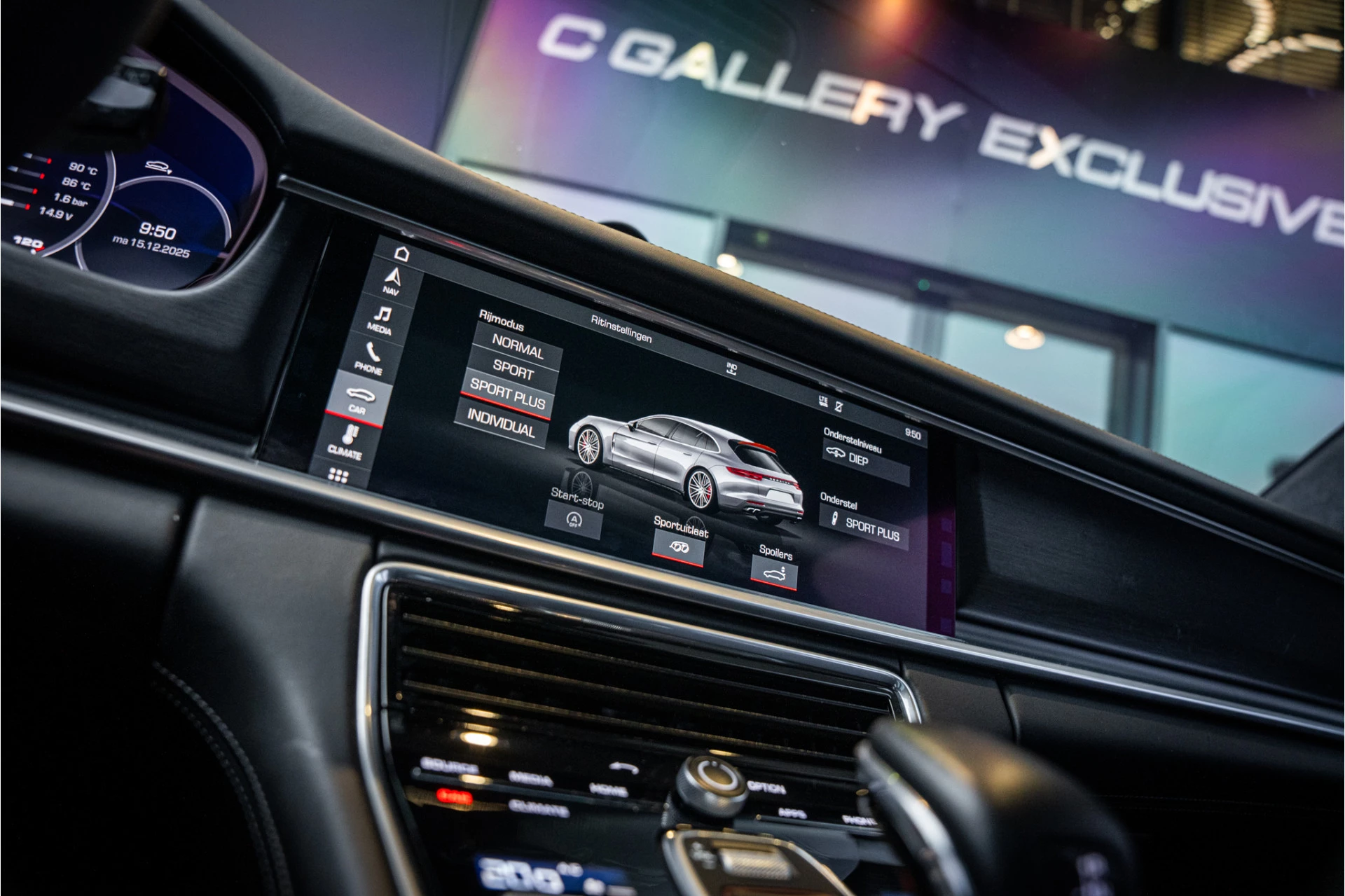 Hoofdafbeelding Porsche Panamera