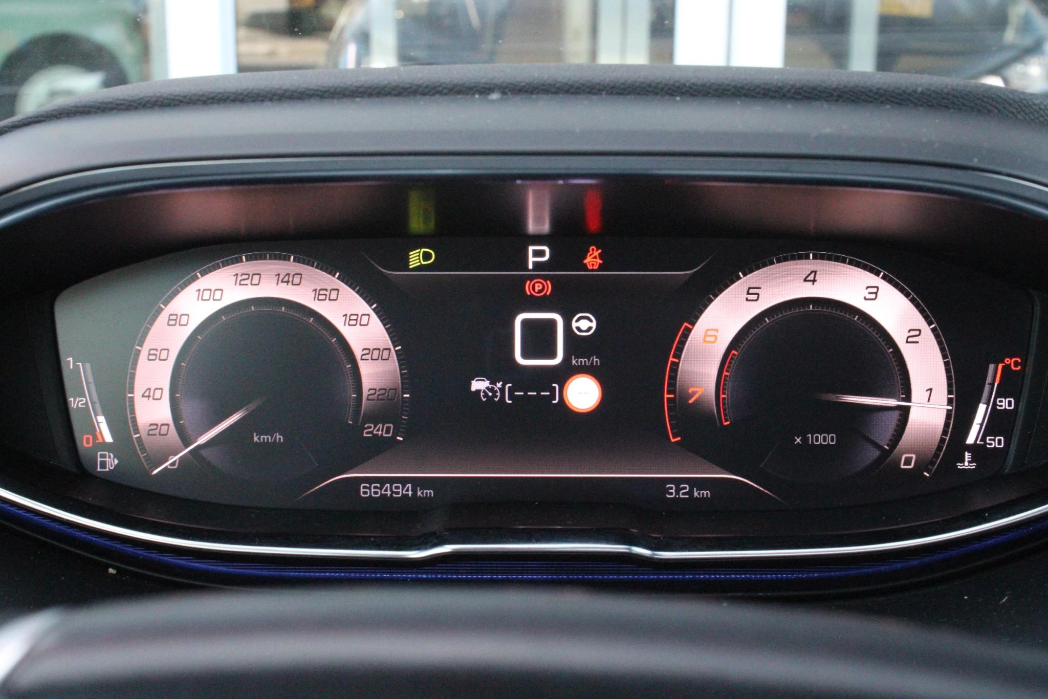 Hoofdafbeelding Peugeot 5008