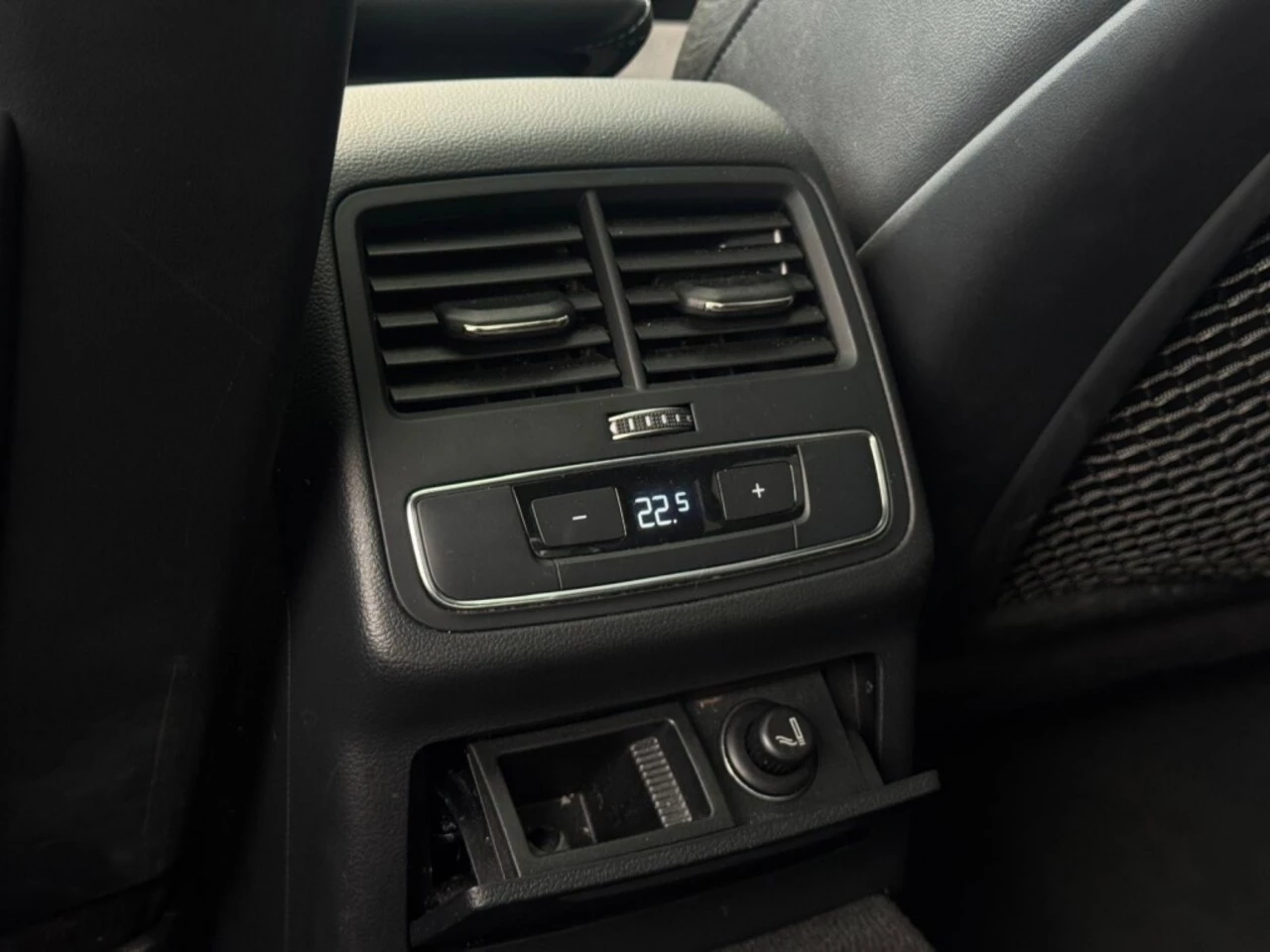 Hoofdafbeelding Audi S4