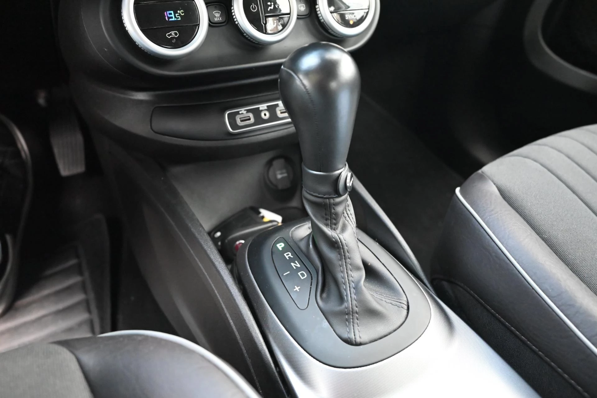 Hoofdafbeelding Fiat 500X