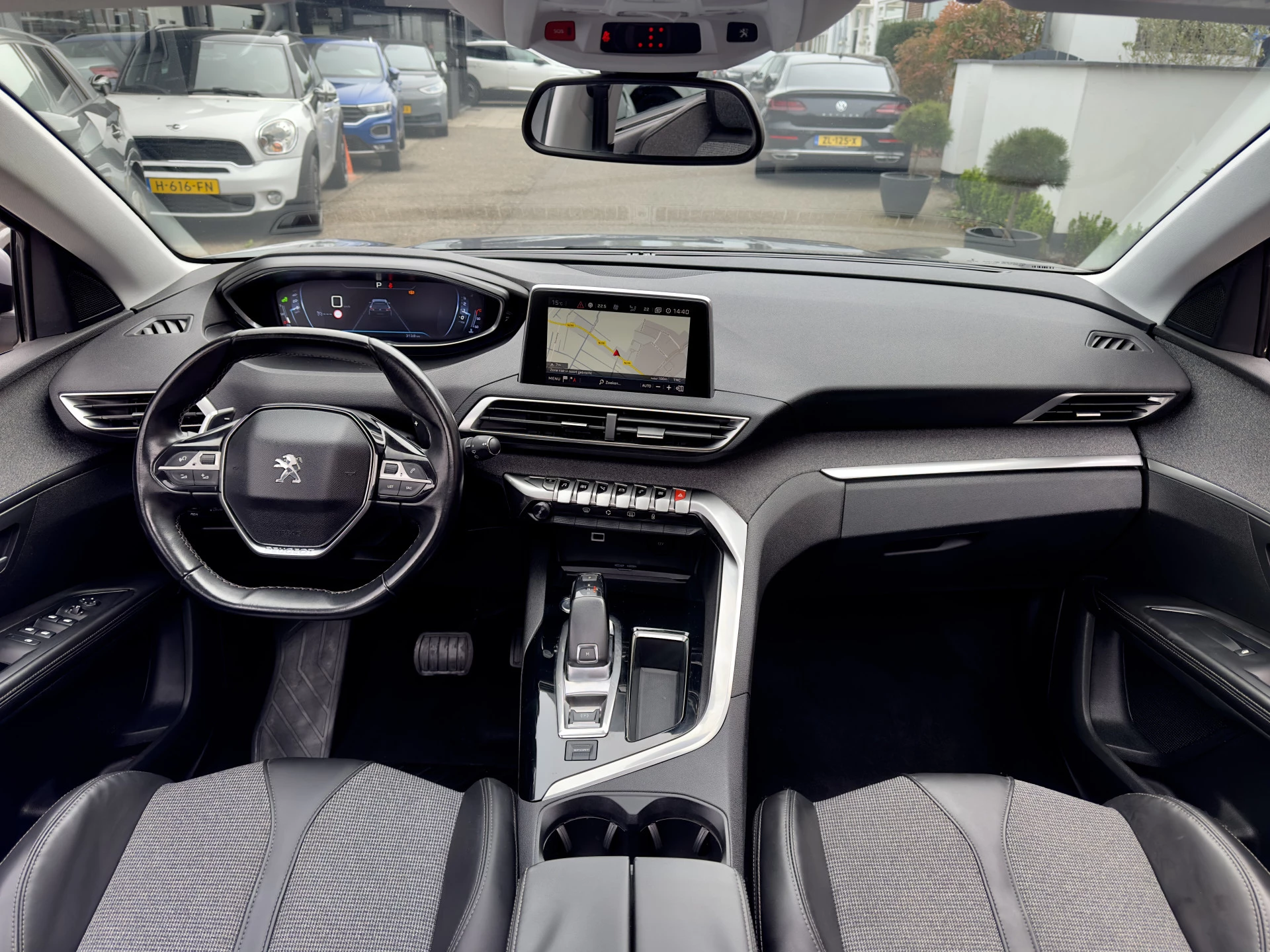 Hoofdafbeelding Peugeot 5008