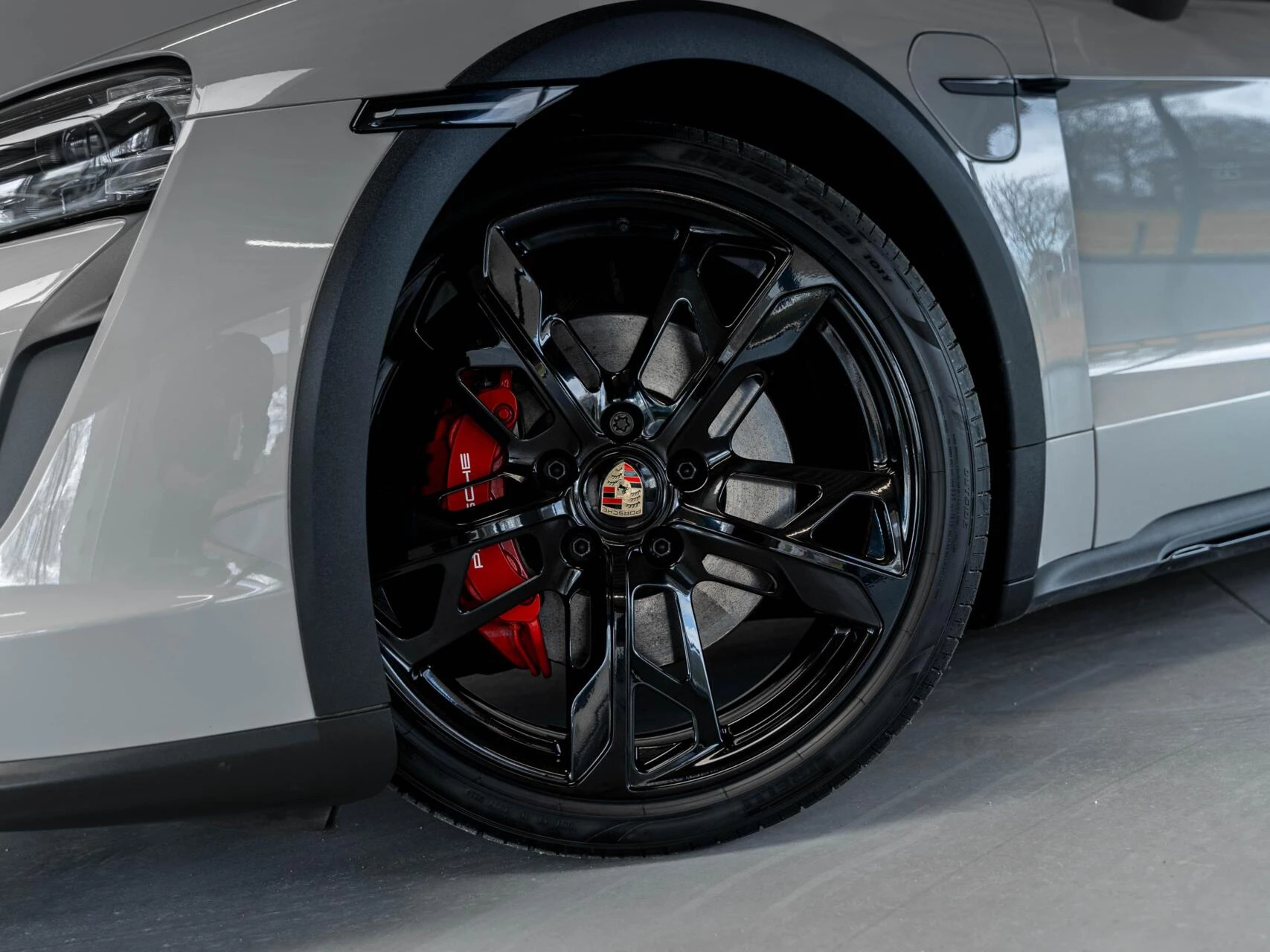 Hoofdafbeelding Porsche Taycan