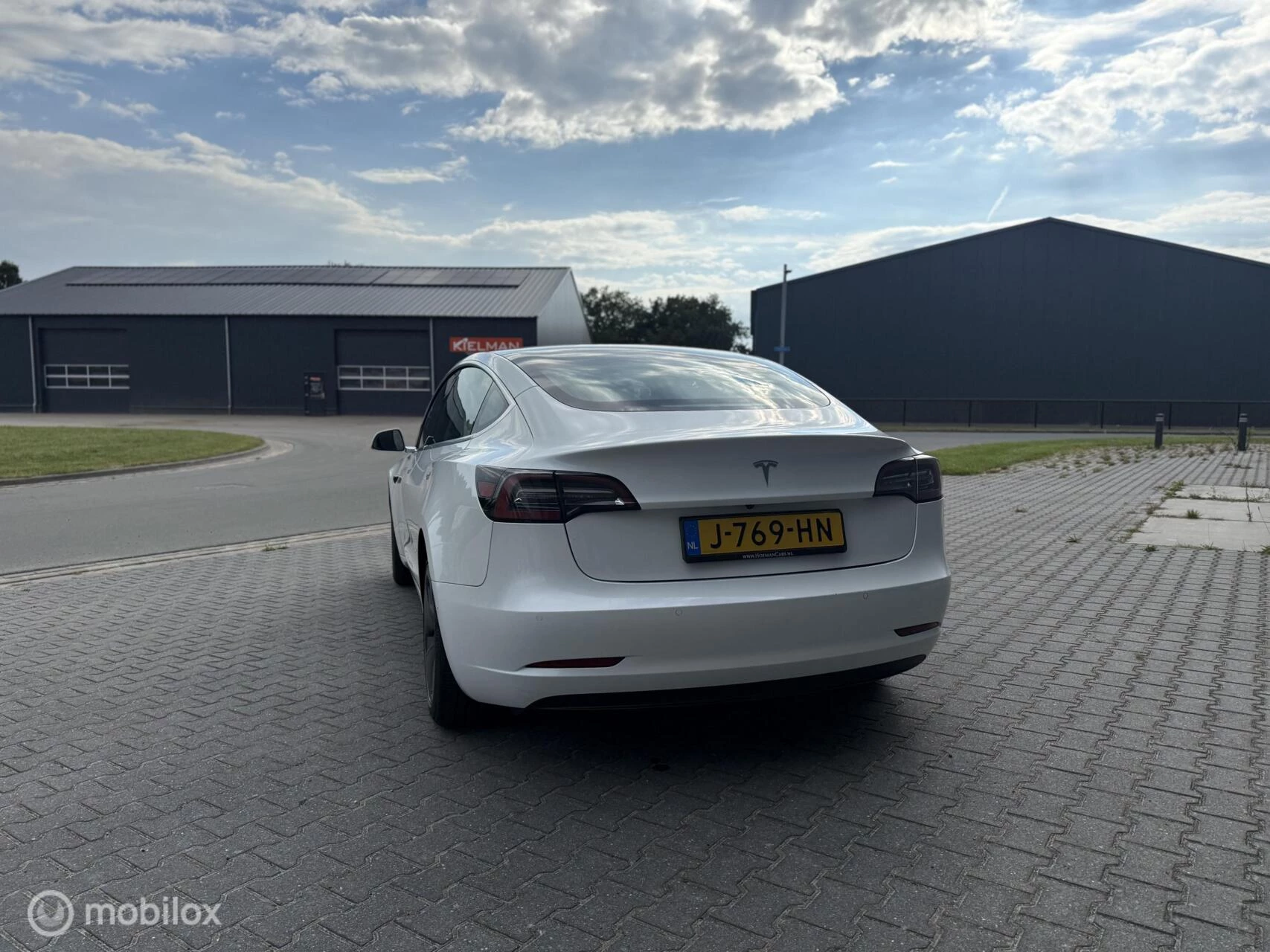 Hoofdafbeelding Tesla Model 3