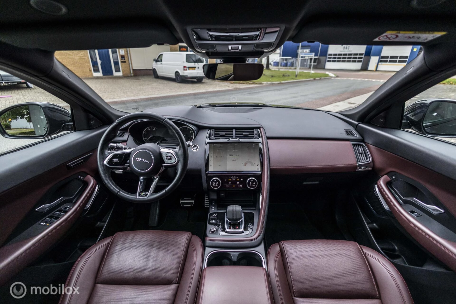 Hoofdafbeelding Jaguar E-PACE