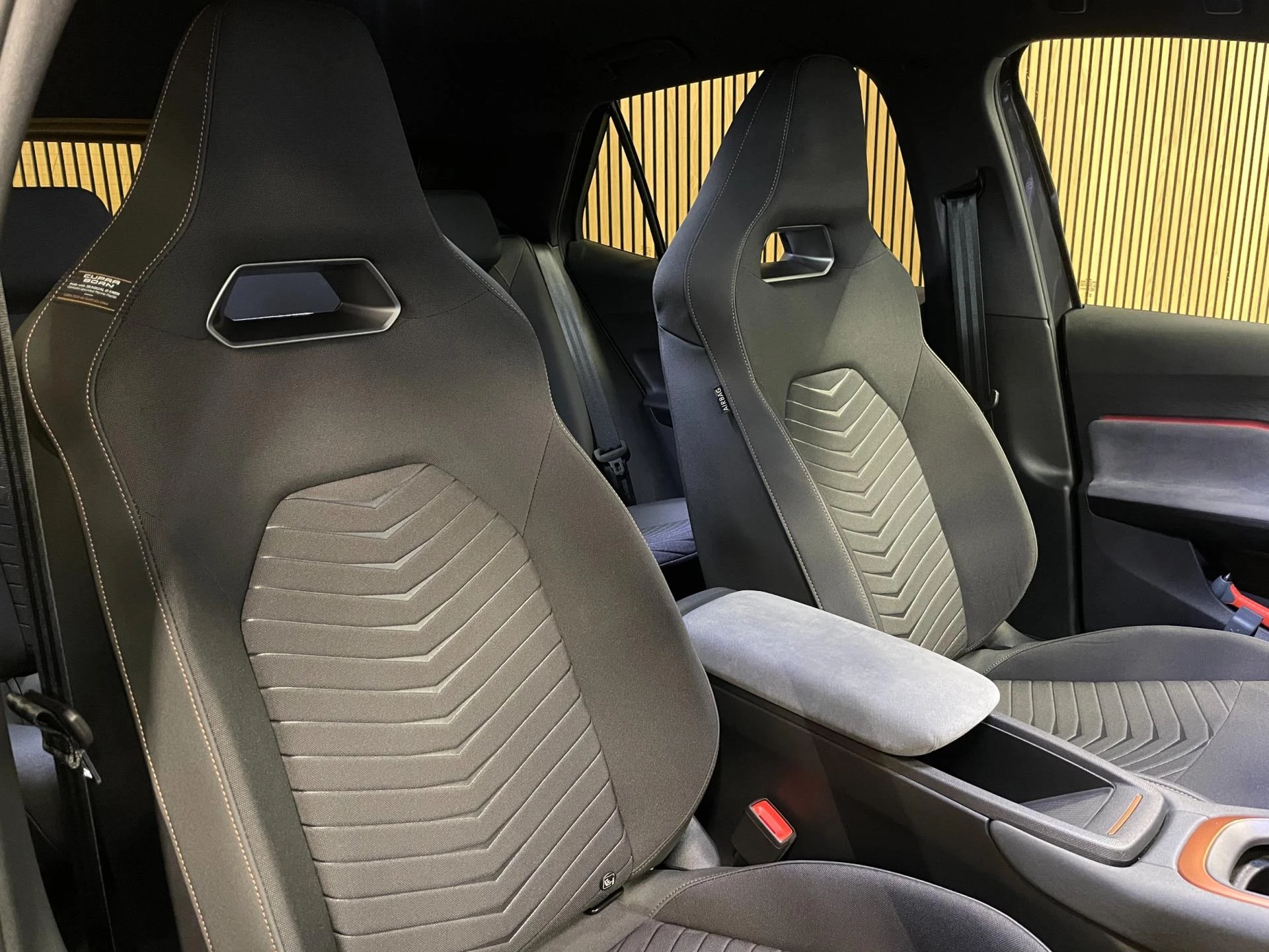 Hoofdafbeelding CUPRA Born