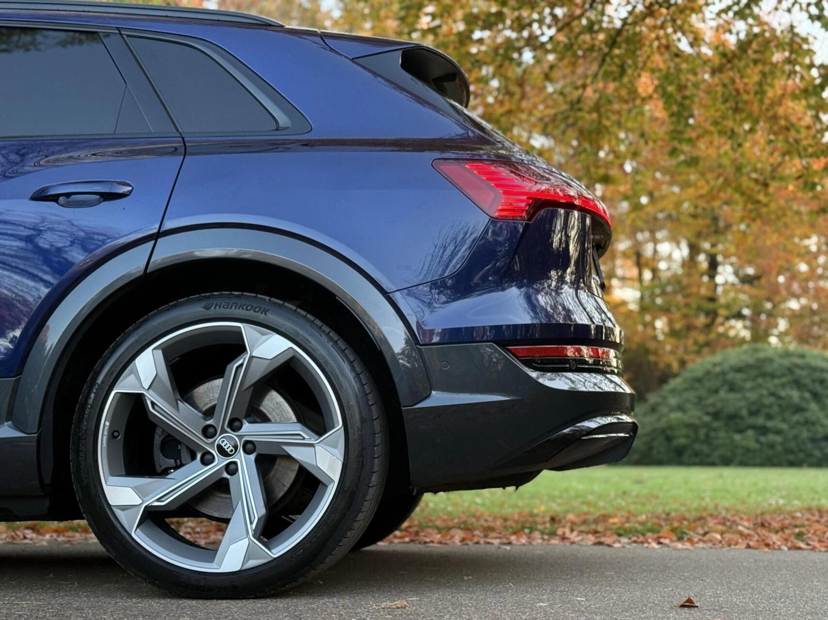 Hoofdafbeelding Audi e-tron