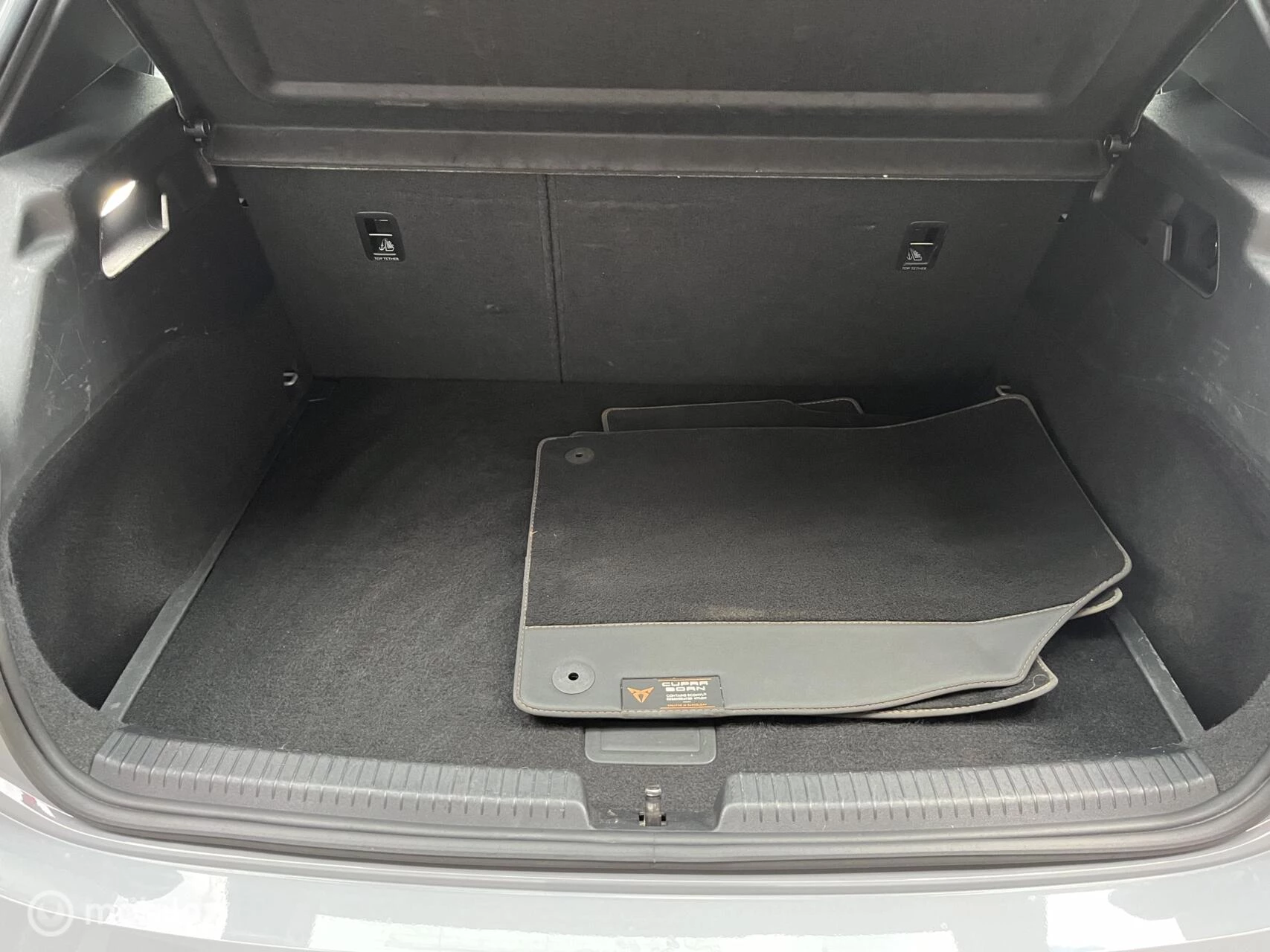 Hoofdafbeelding CUPRA Born