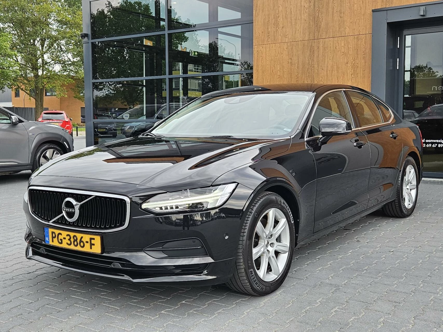 Hoofdafbeelding Volvo S90