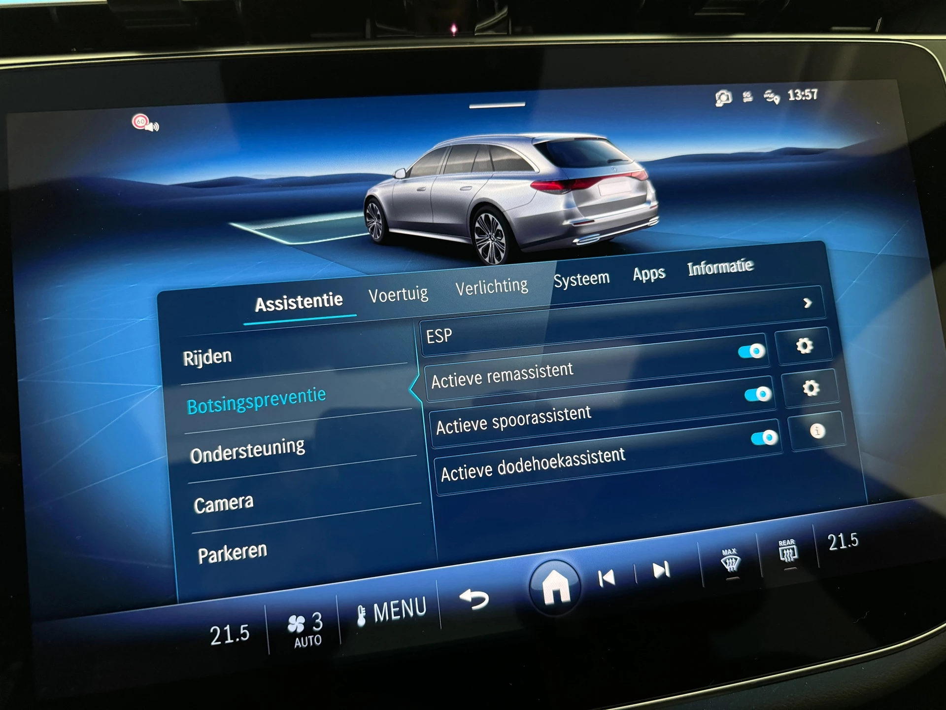 Hoofdafbeelding Mercedes-Benz E-Klasse