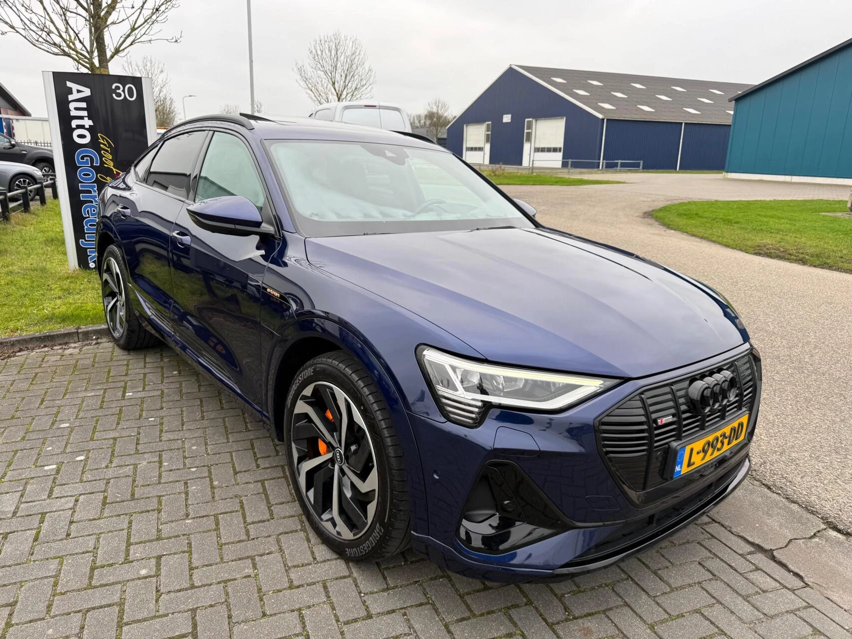 Hoofdafbeelding Audi e-tron
