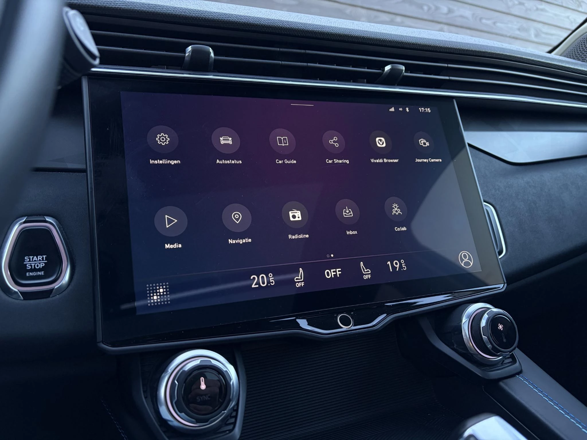 Hoofdafbeelding Lynk & Co 01