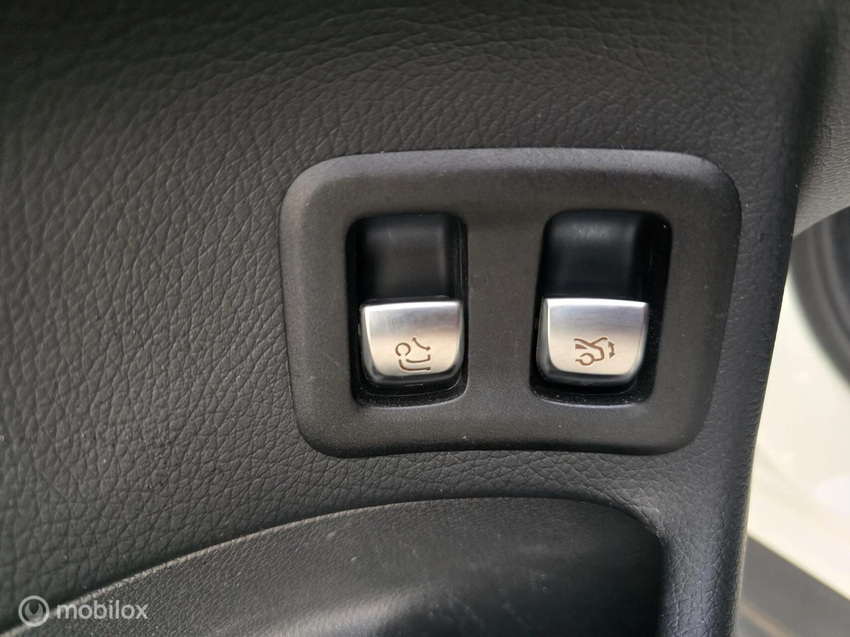 Hoofdafbeelding Mercedes-Benz EQC