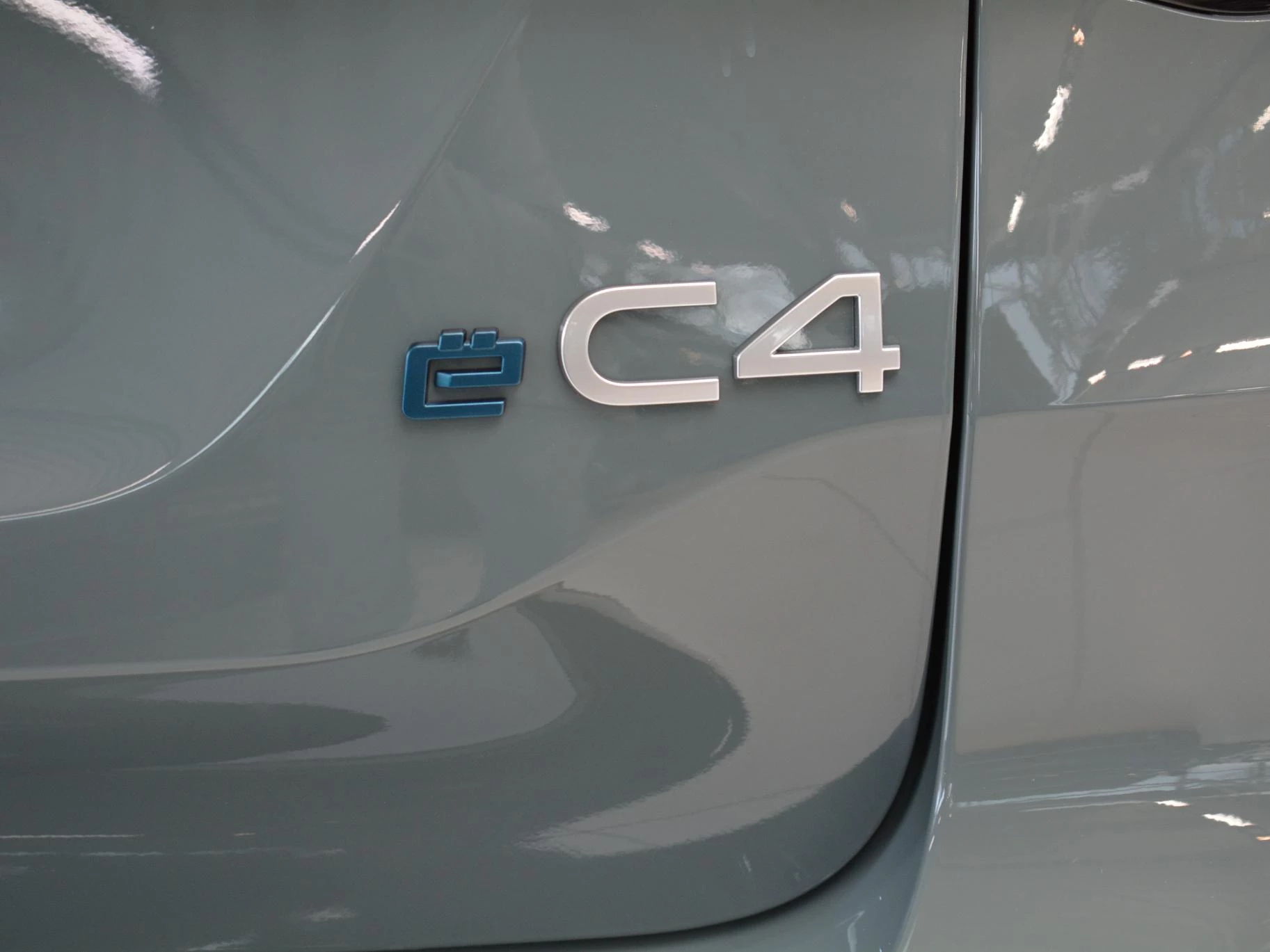 Hoofdafbeelding Citroën ë-C4