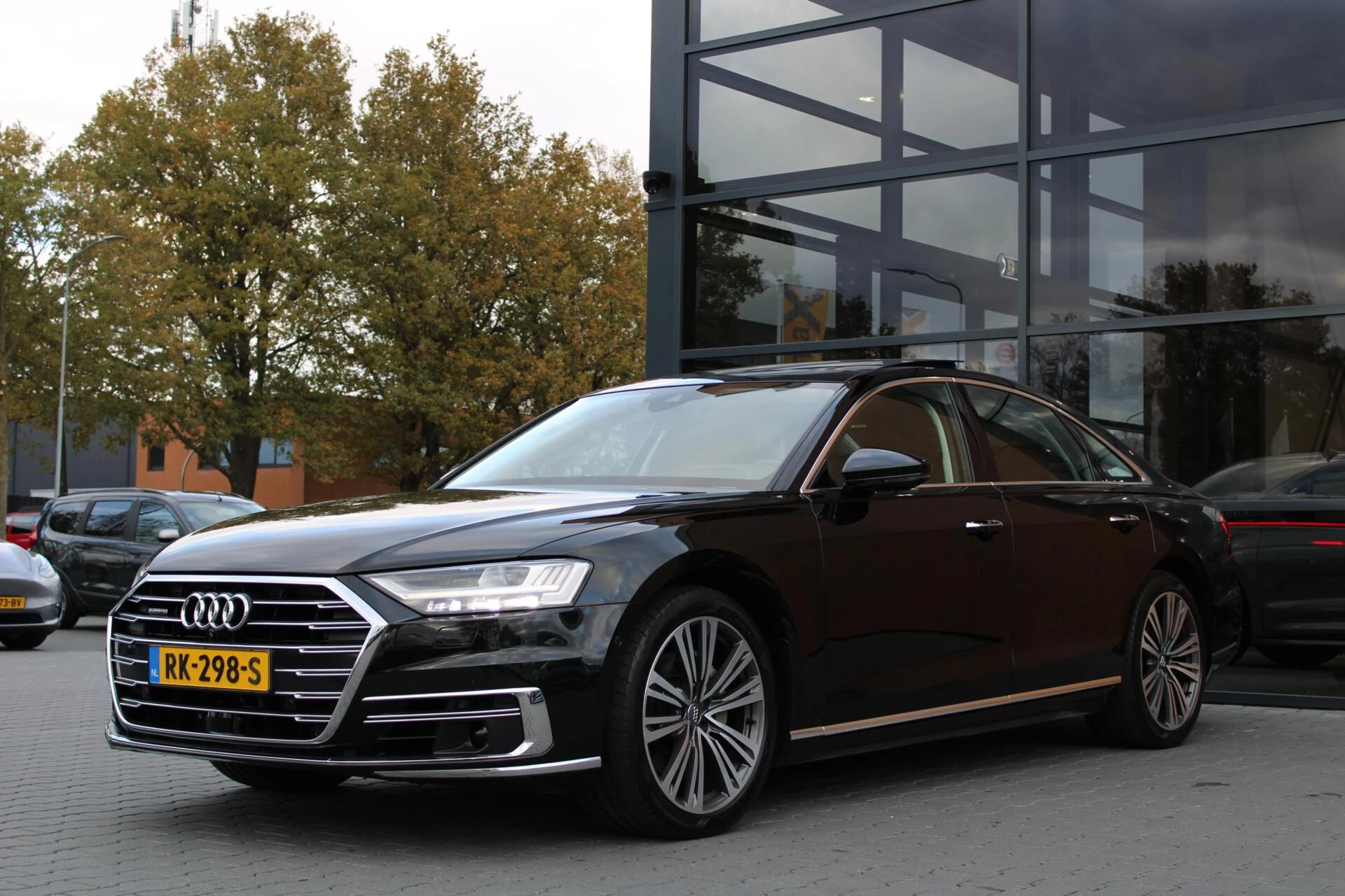 Hoofdafbeelding Audi A8