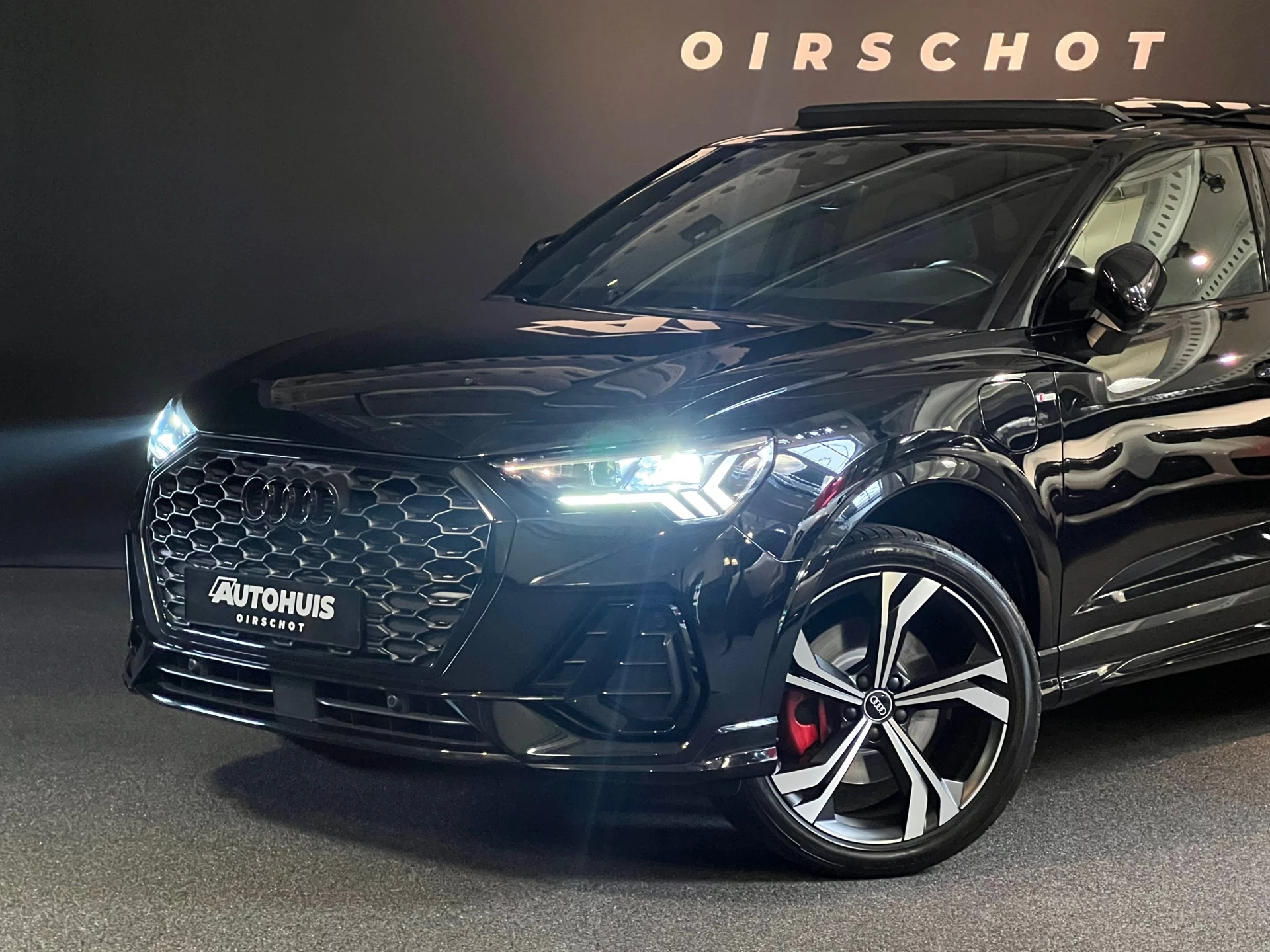 Hoofdafbeelding Audi Q3