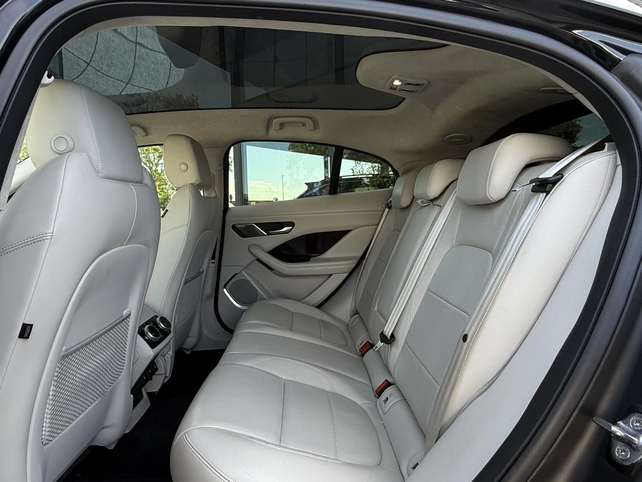 Hoofdafbeelding Jaguar I-PACE