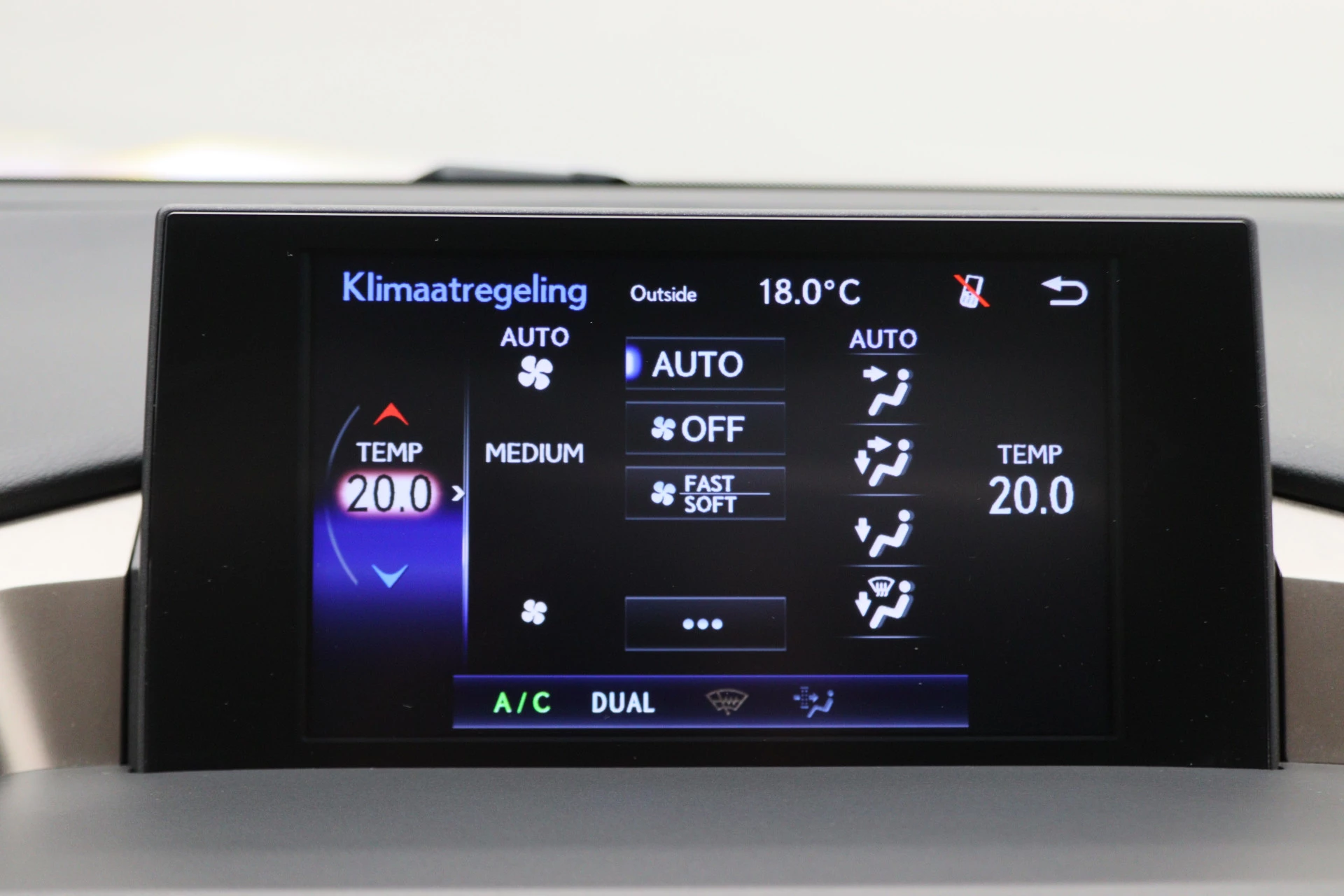 Hoofdafbeelding Lexus NX