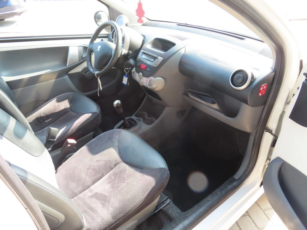 Hoofdafbeelding Peugeot 107