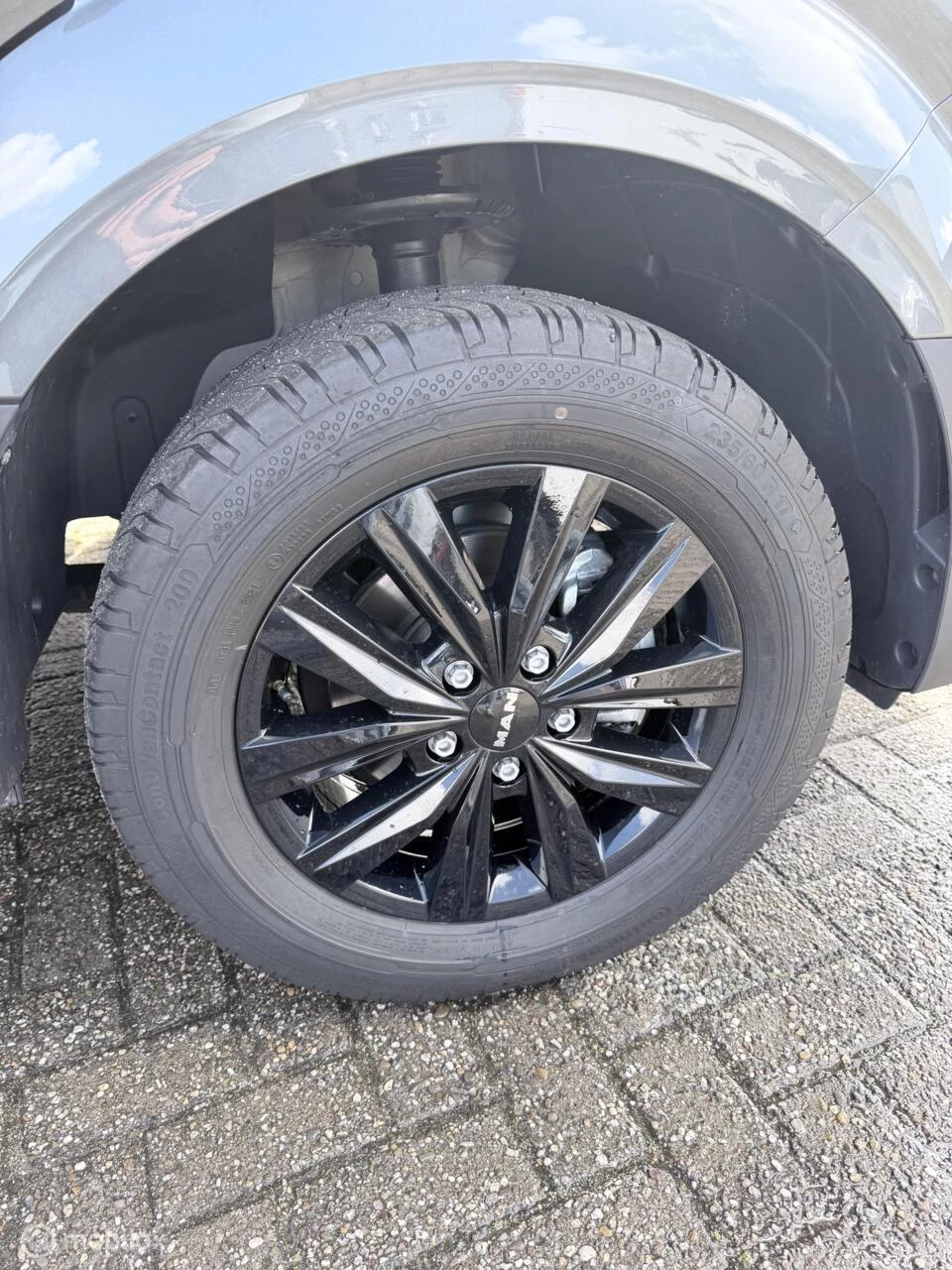 Hoofdafbeelding Knaus TGE 3.180