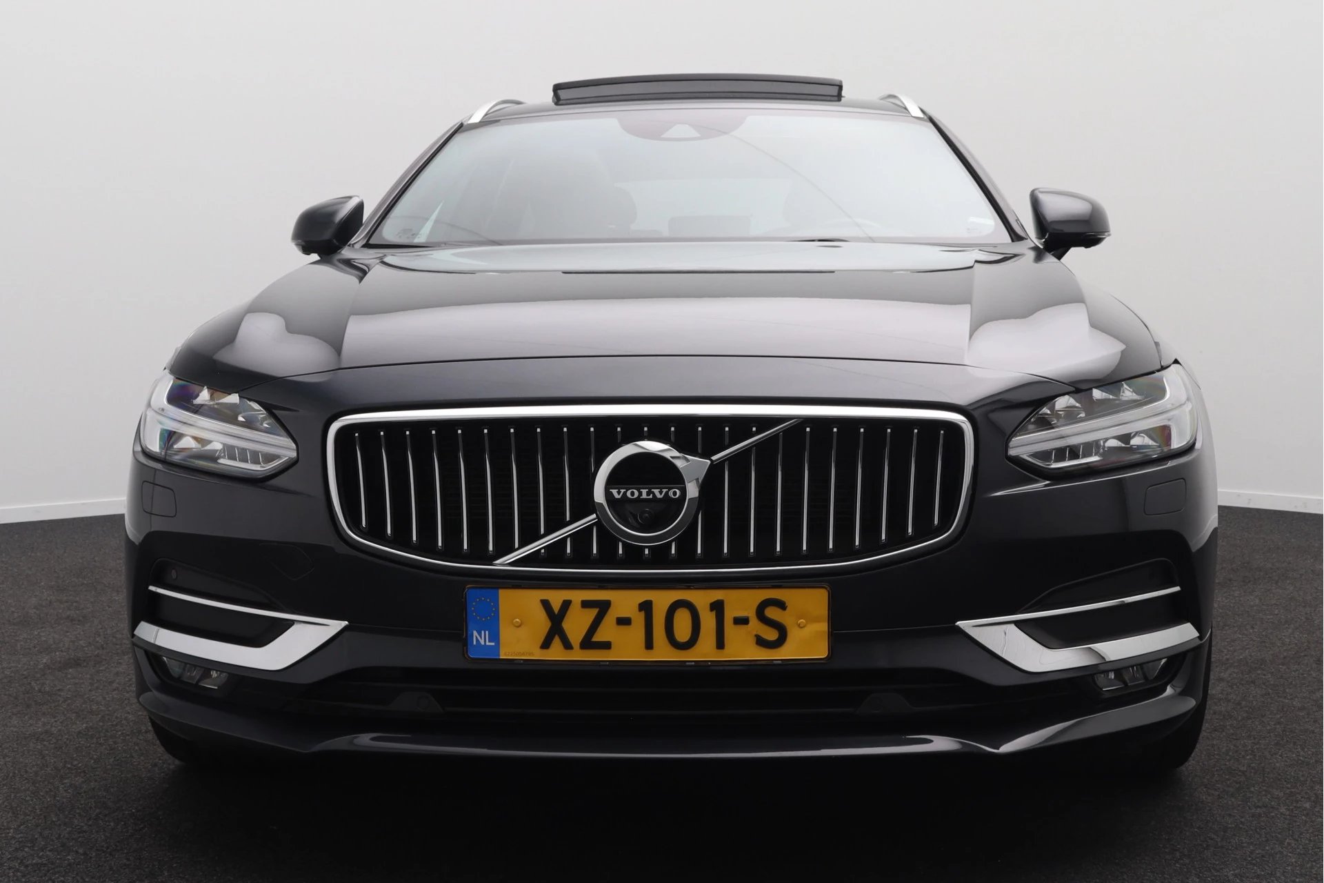 Hoofdafbeelding Volvo V90