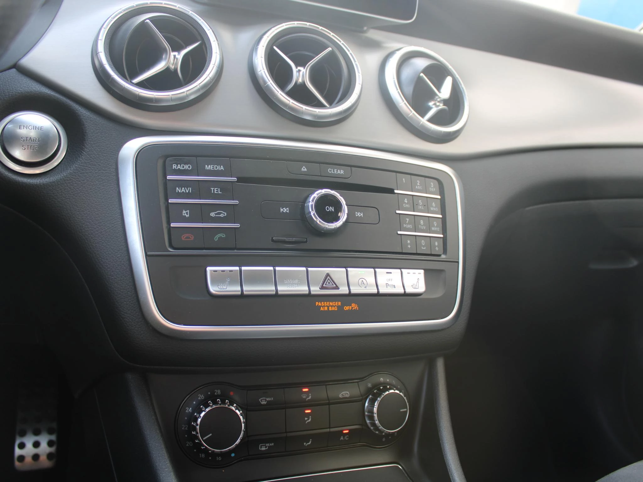 Hoofdafbeelding Mercedes-Benz CLA