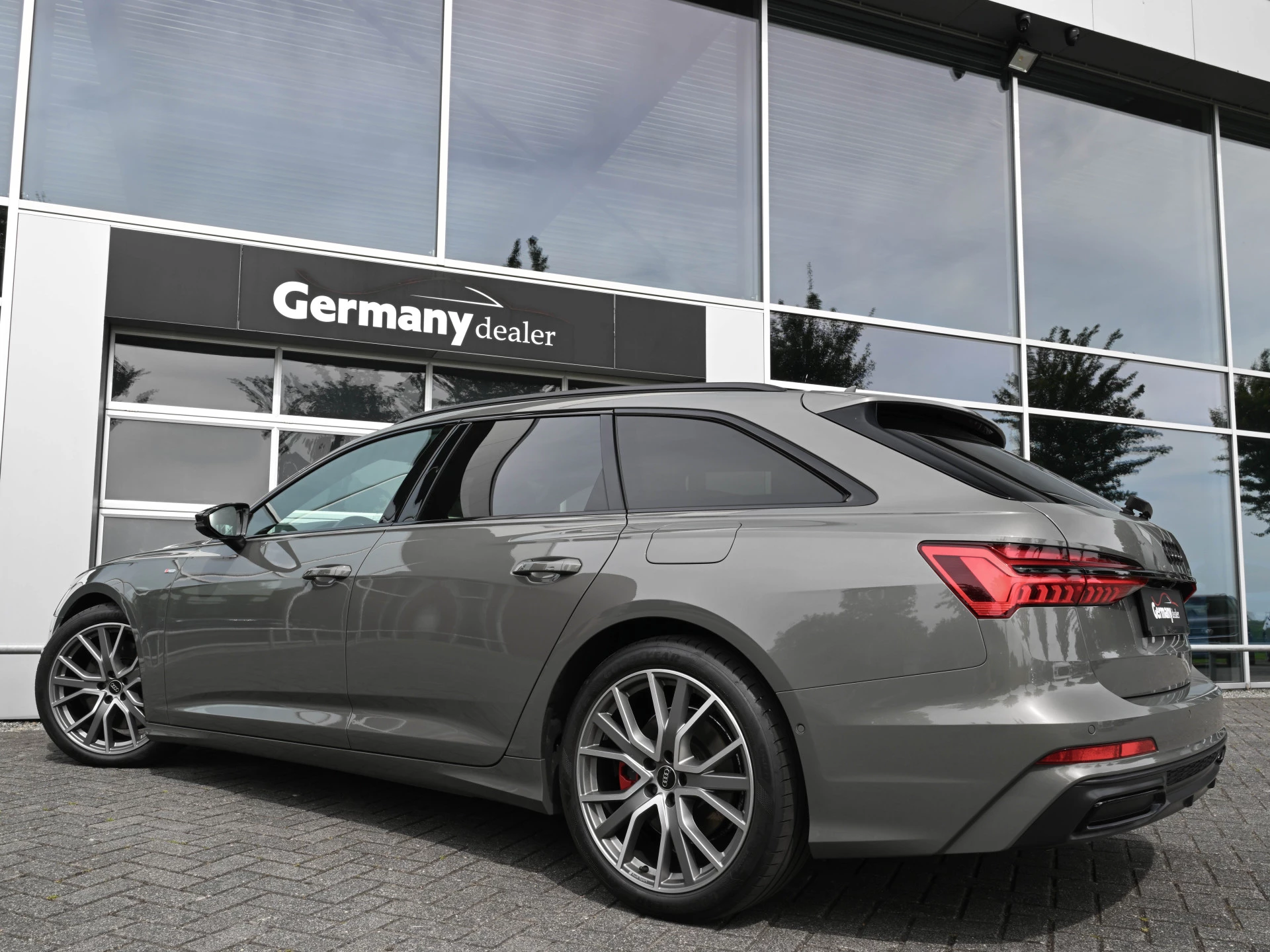 Hoofdafbeelding Audi A6