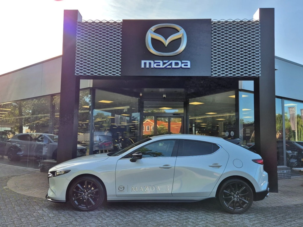 Hoofdafbeelding Mazda 3