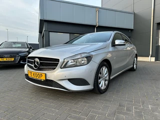Hoofdafbeelding Mercedes-Benz A-Klasse Mercedes-Benz A-Klasse A 180 Aut. Ambition Navigatie stoelverw.