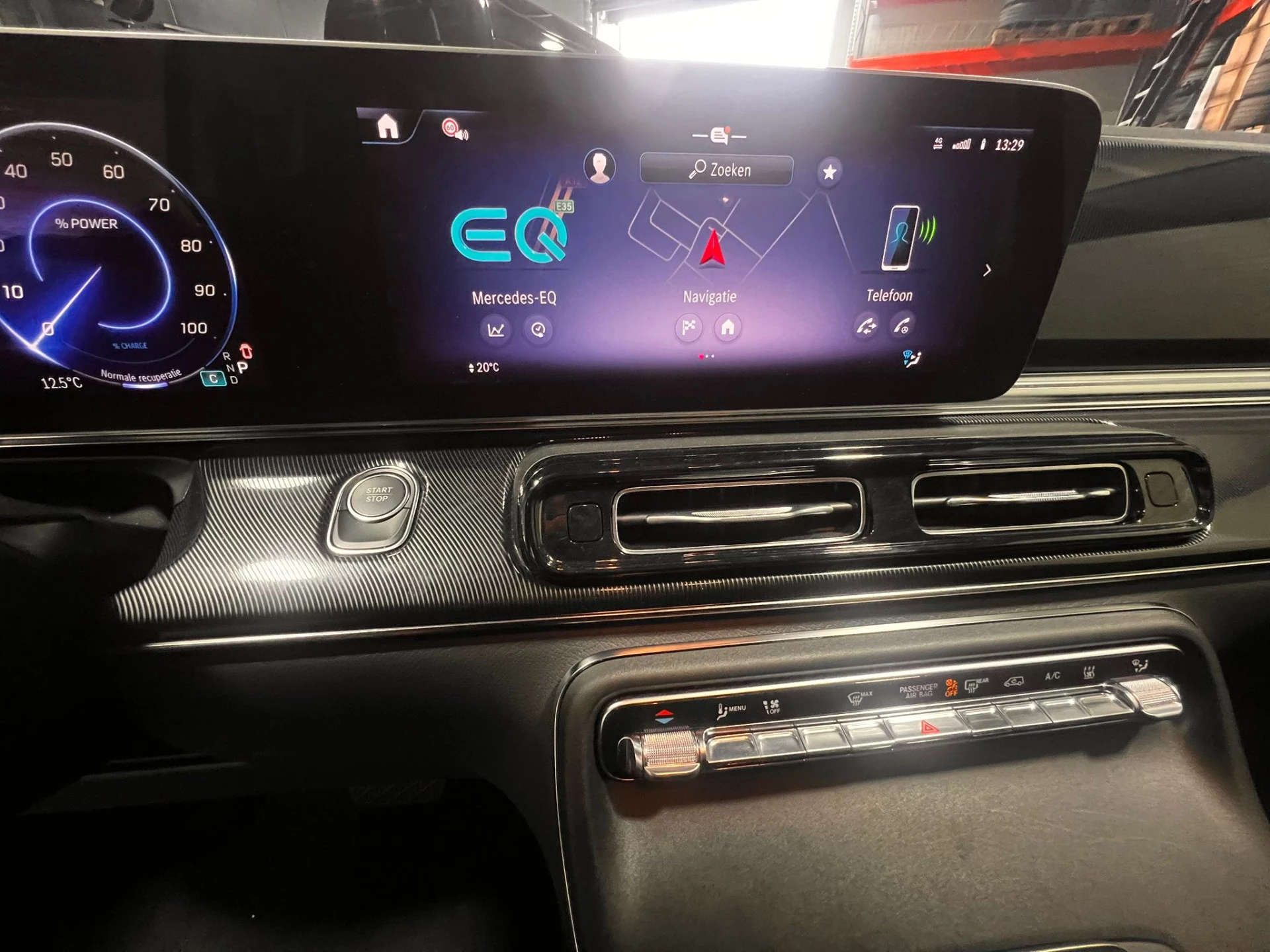 Hoofdafbeelding Mercedes-Benz EQV