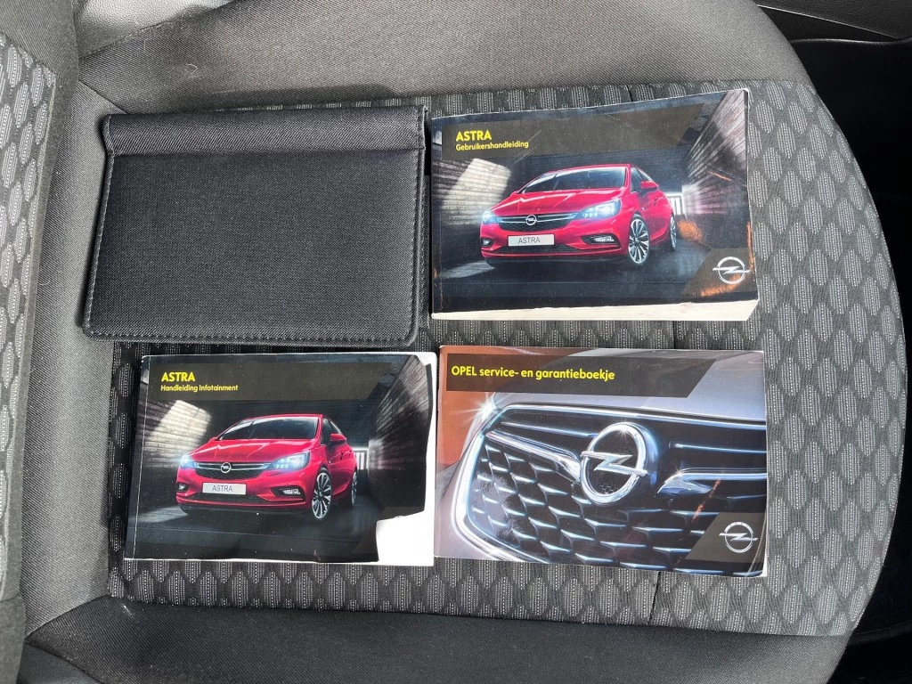 Hoofdafbeelding Opel Astra