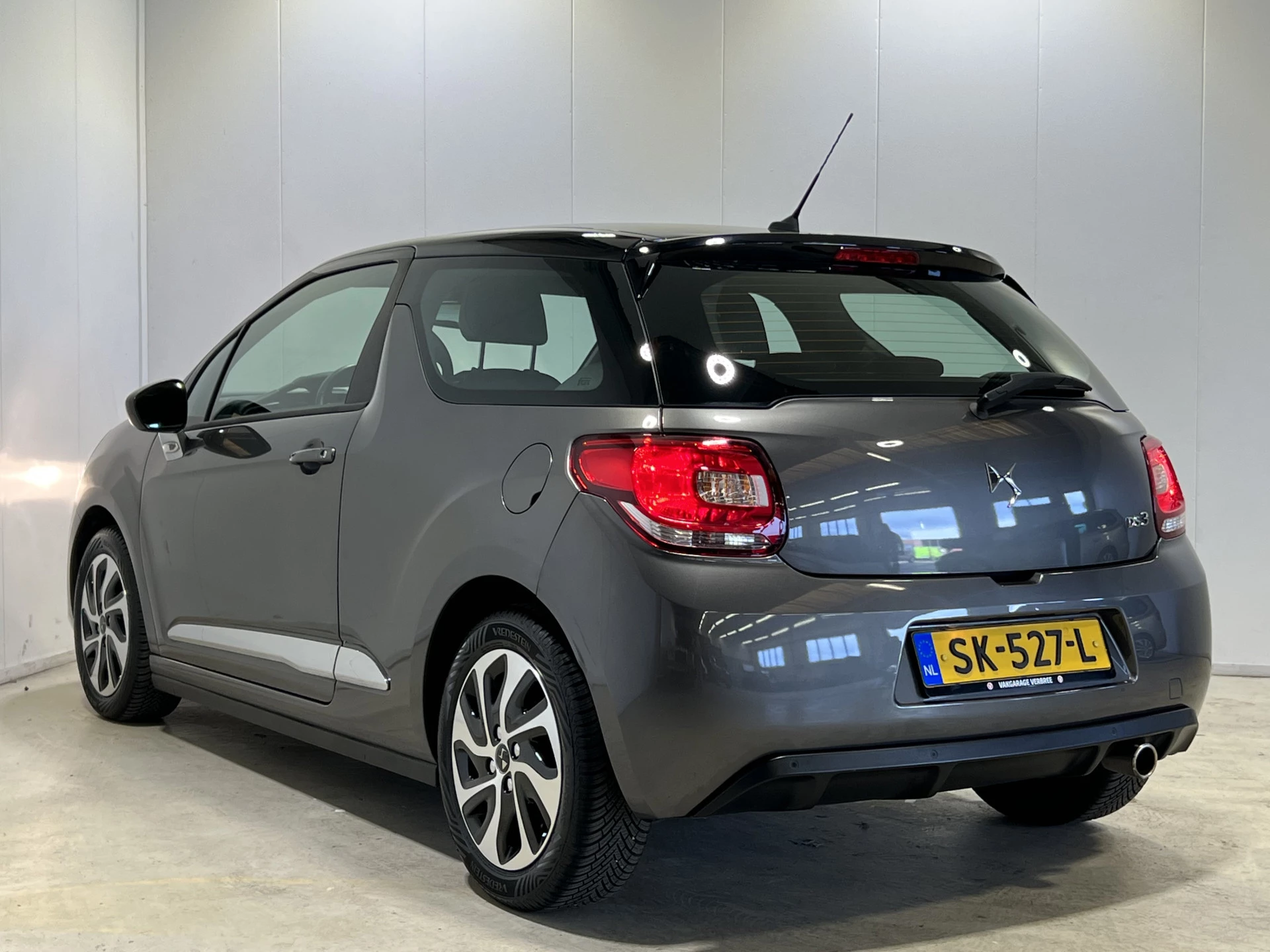Hoofdafbeelding DS DS 3