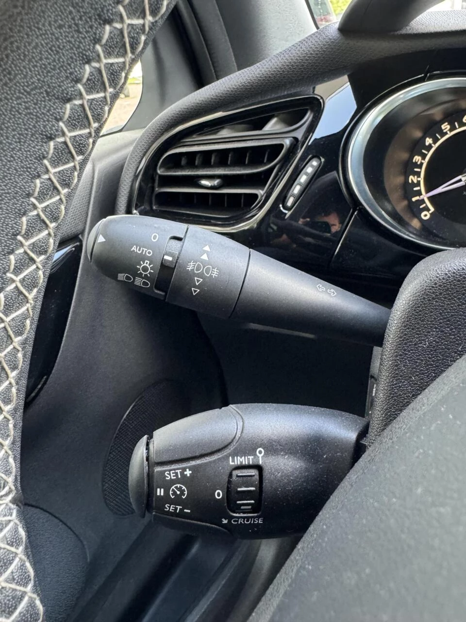Hoofdafbeelding DS DS 3